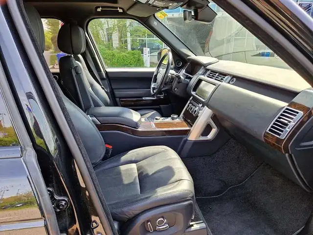 Land Rover Range Rover view 11