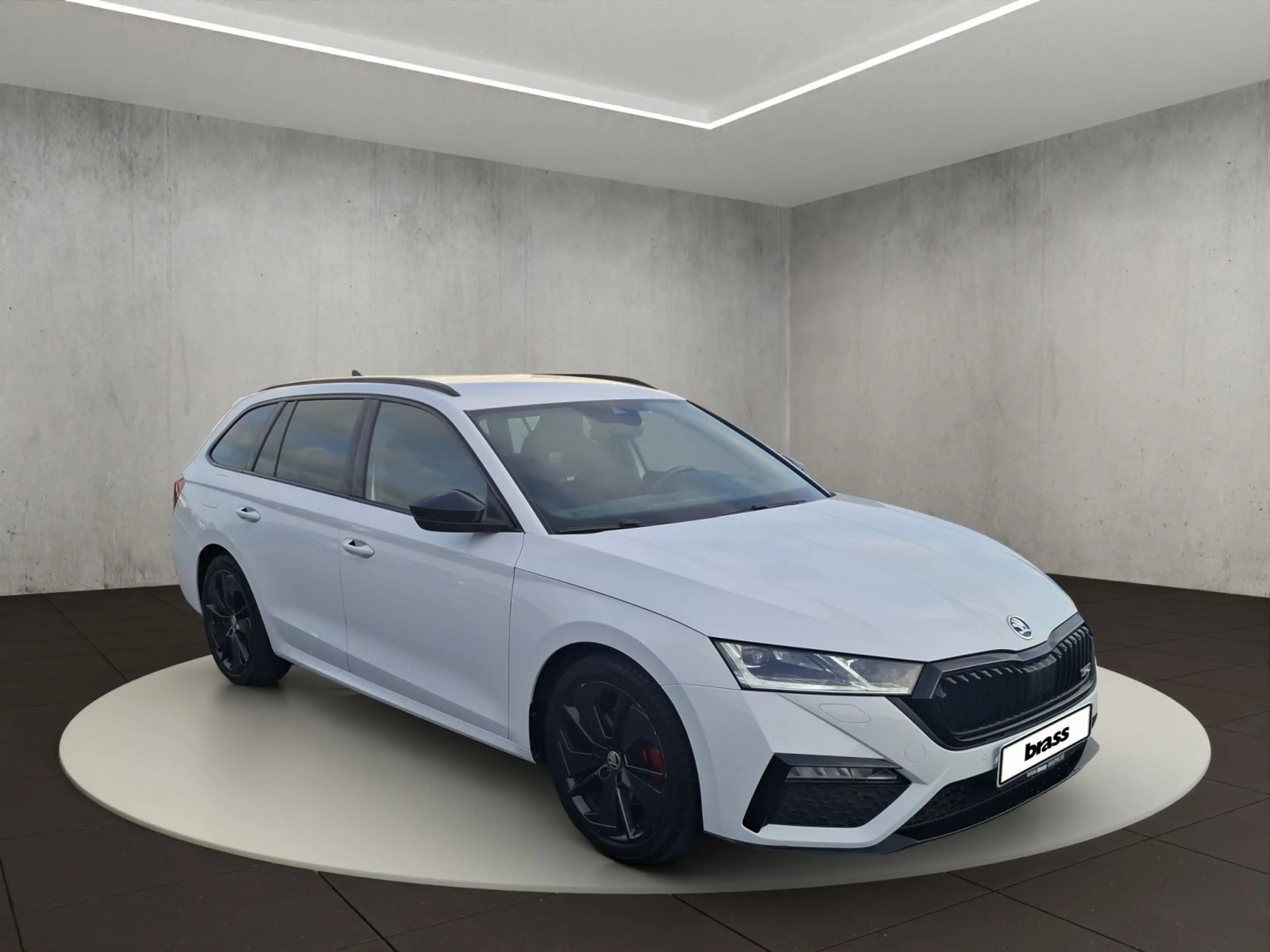 Skoda Octavia Combi RS — photo 7