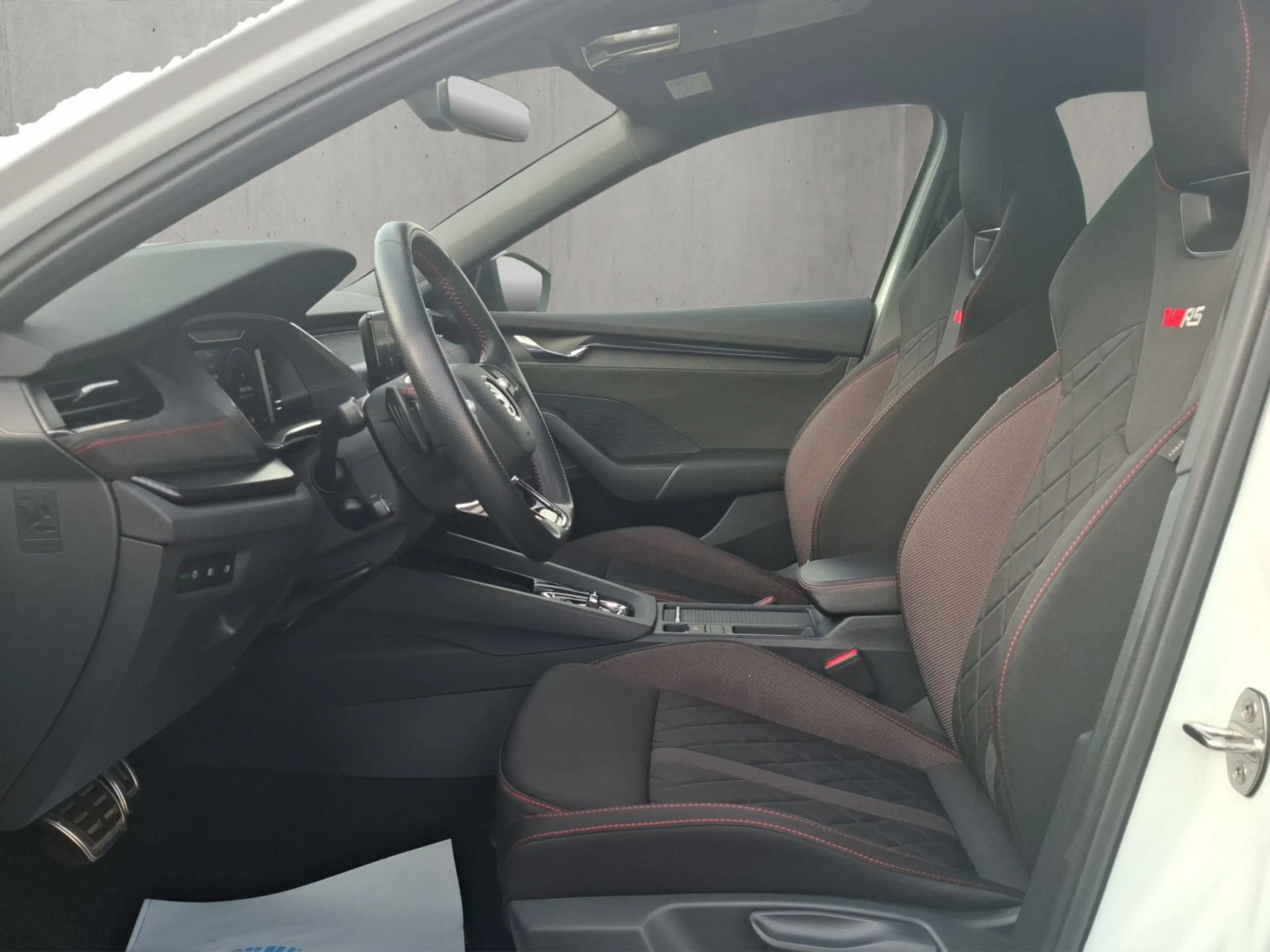 Skoda Octavia Combi RS — photo 9