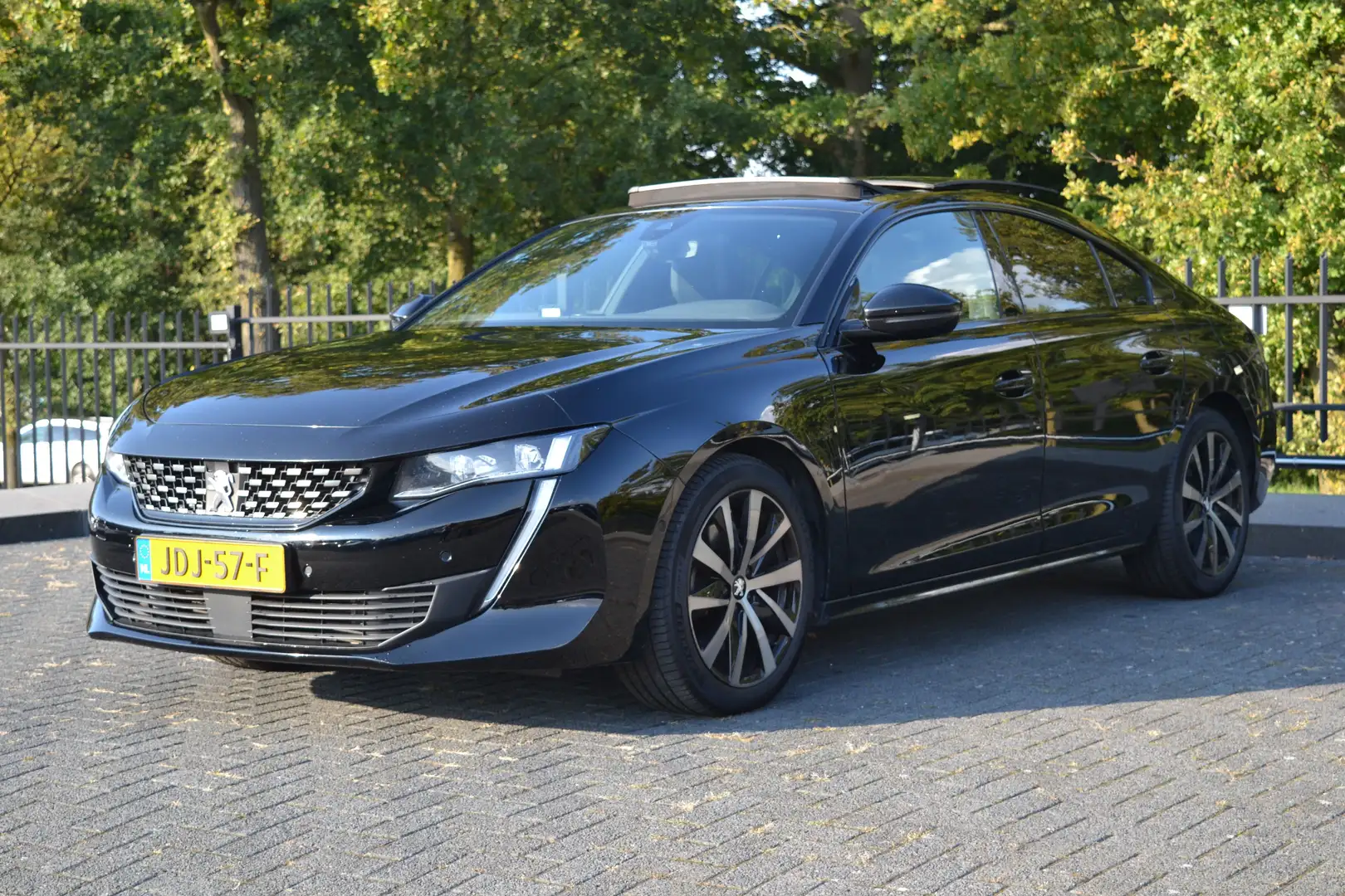Peugeot 508 1.6 HYbrid GT Pano | Navi | Camera | Climate | Tre Noir - 1