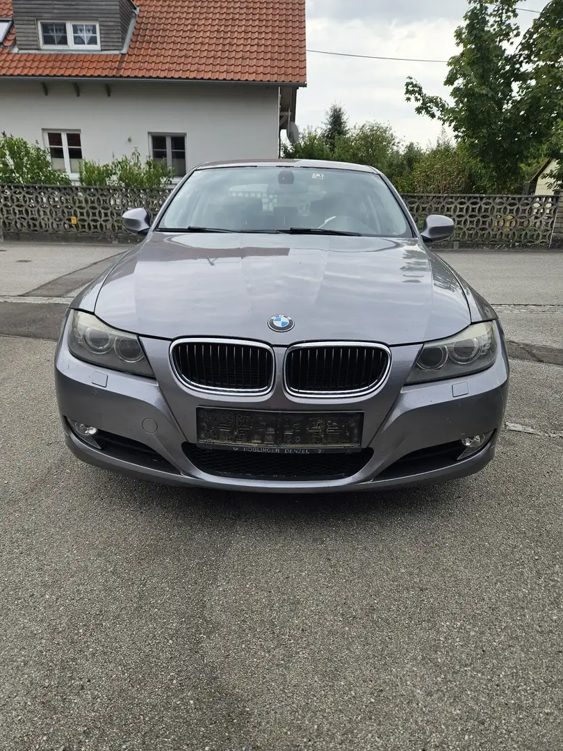 BMW 318 318d Fleet - 1