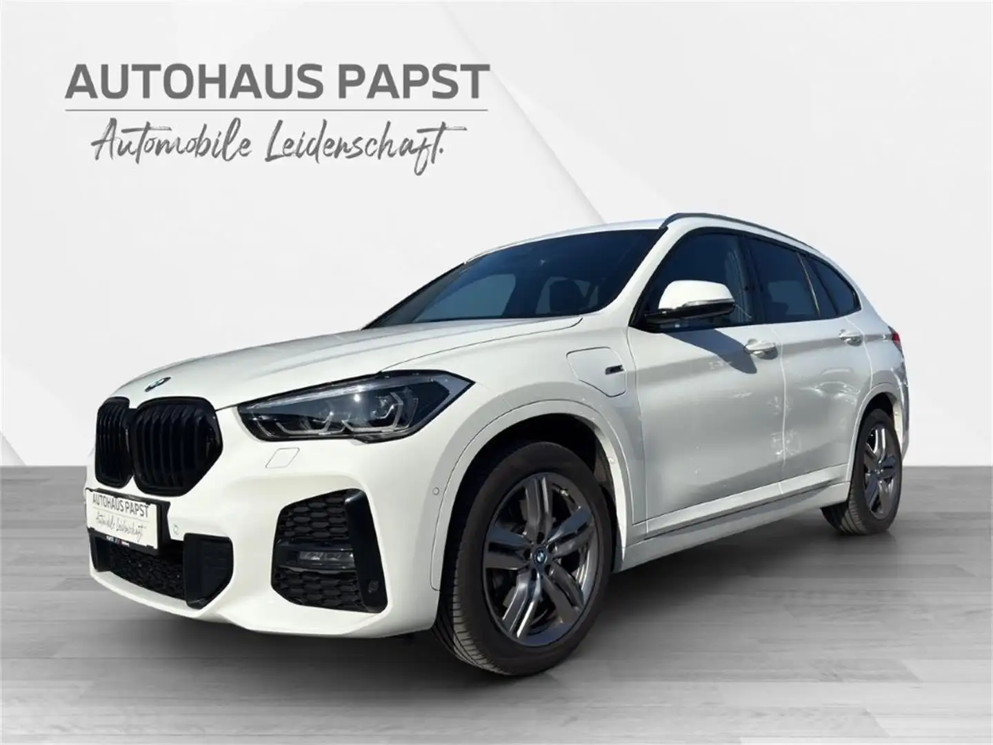 BMW X1 *** M-SPORT *** NP 57000 * 4 PAKETE * Gesamt 220PS Blanc - 1