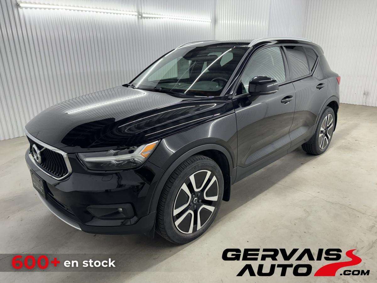 2022 Volvo XC40 T5 Momentum AWD Mags Cuir GPS Toit Panoramique