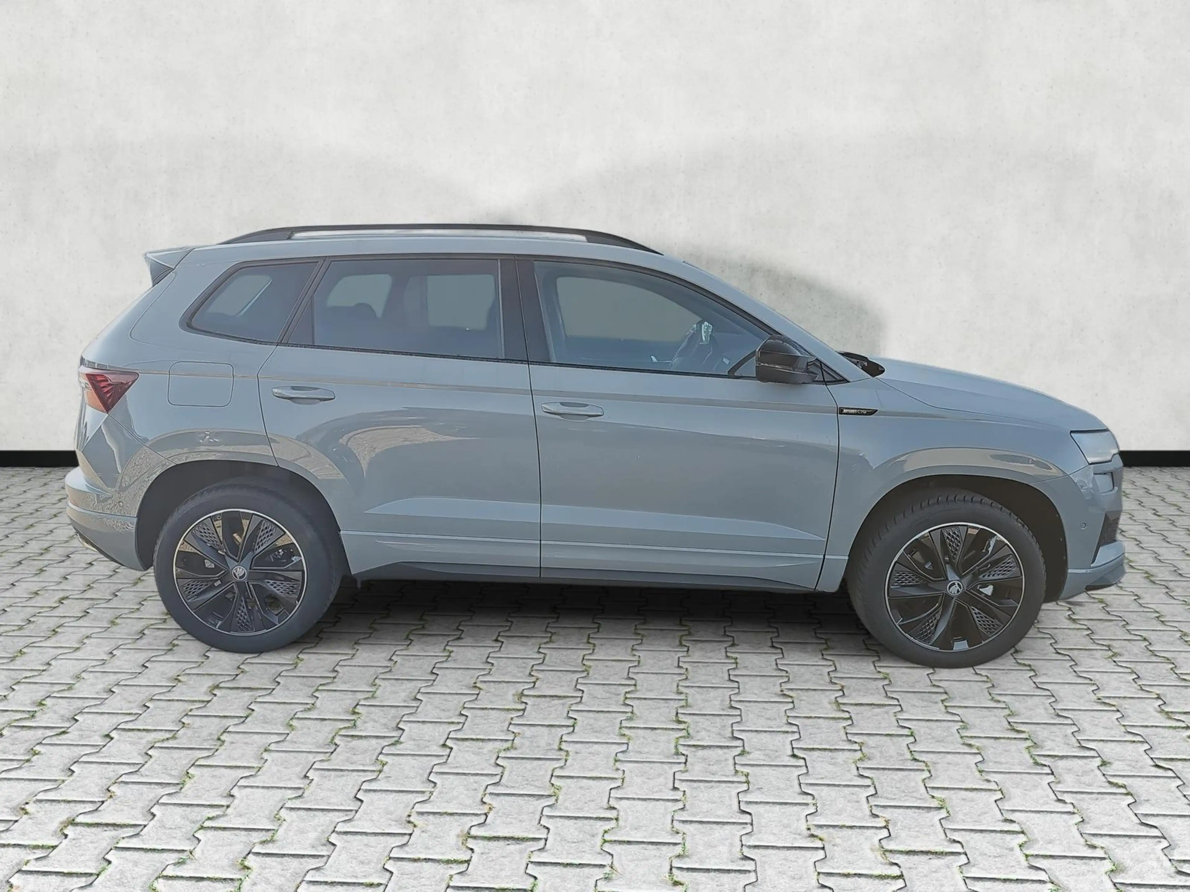 Skoda Karoq Sportline 1.5 TSI DSG 360Grad Kamera / ACC 110 ... — photo 8