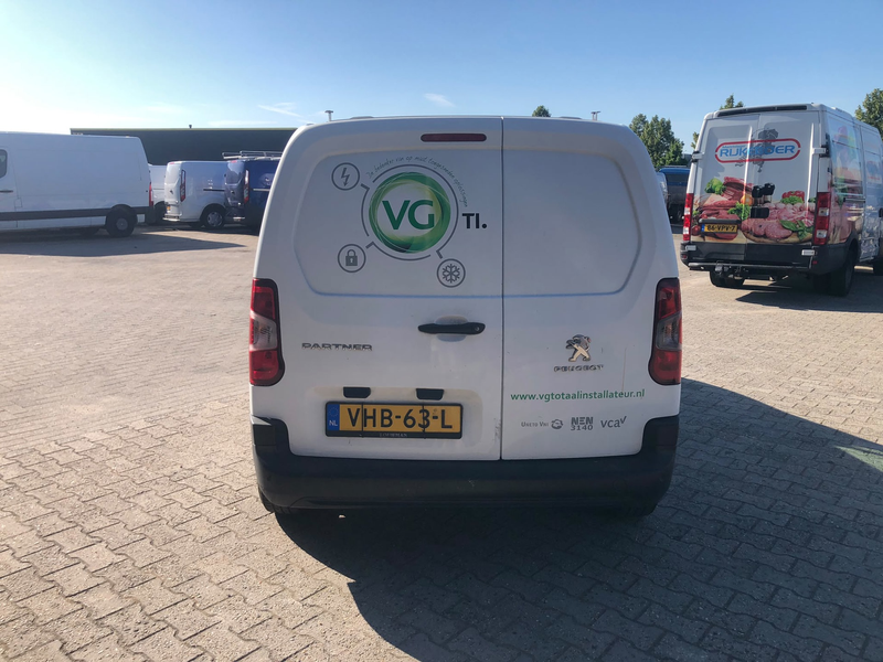 Peugeot Partner 1.5 BlueHDI - AIRCO, CRUISE, NAVI 3 SEATS — photo 6