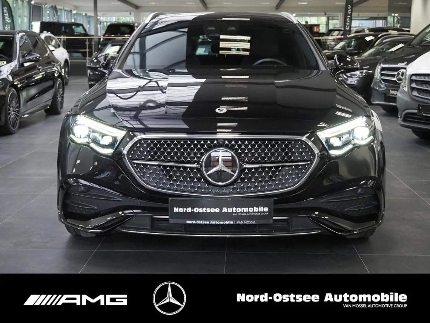 Mercedes-Benz E 300 e T AMG ADV.+ DISTRO 360° KAMERA MEMORY 9G Schwarz - 2