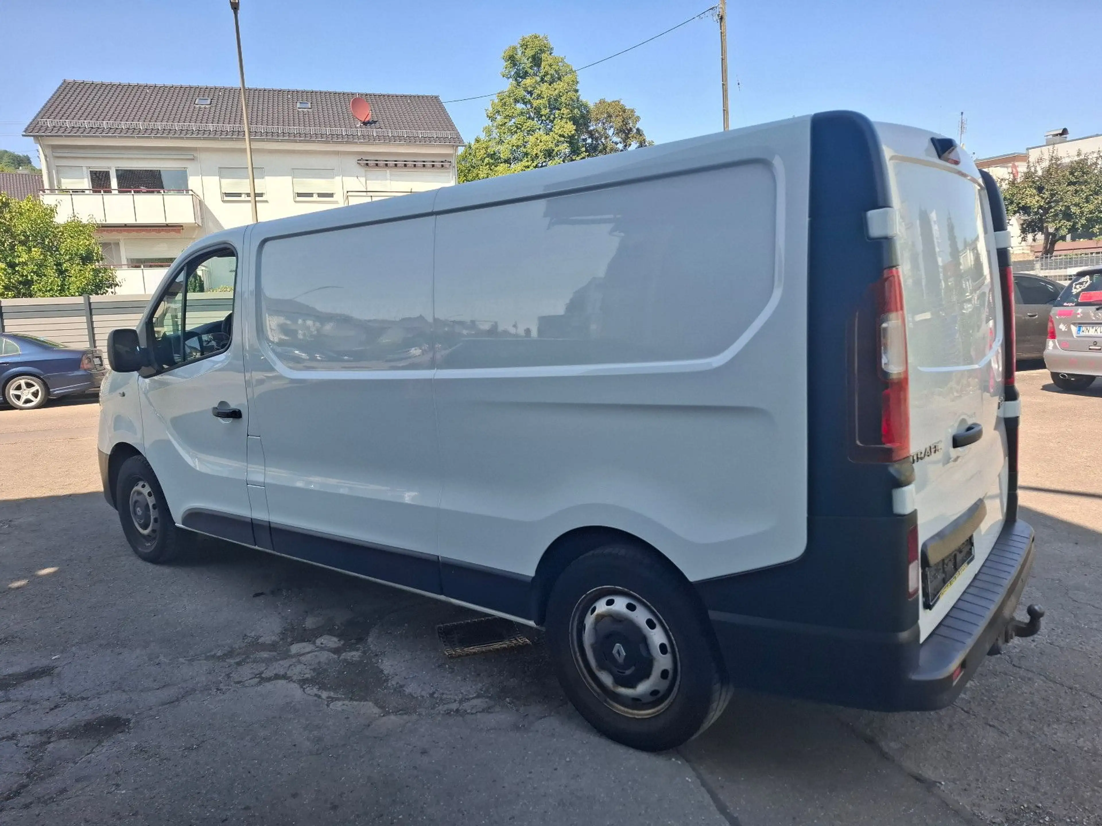 Renault Trafic Kasten L2H1 3,0t*Klima*Kamera*Navi-TV* — photo 4