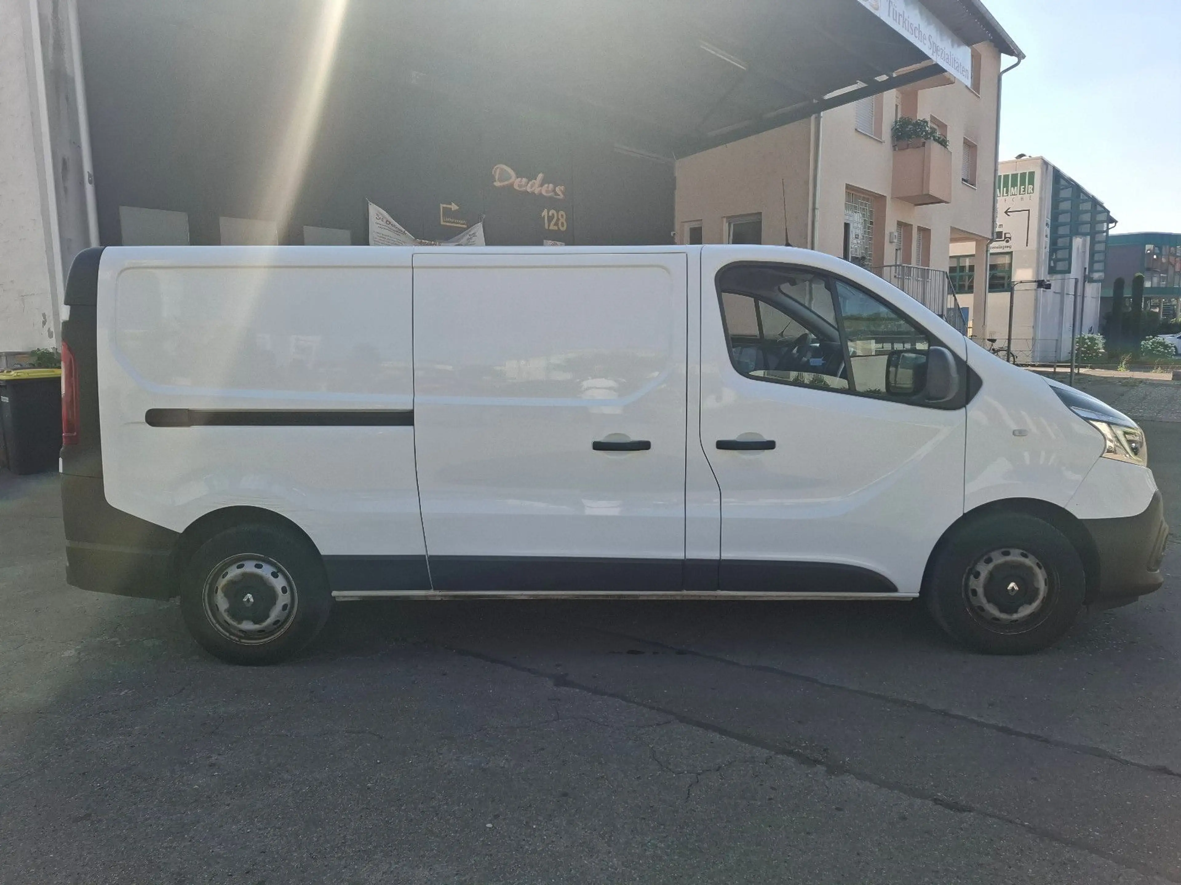 Renault Trafic Kasten L2H1 3,0t*Klima*Kamera*Navi-TV* — photo 9