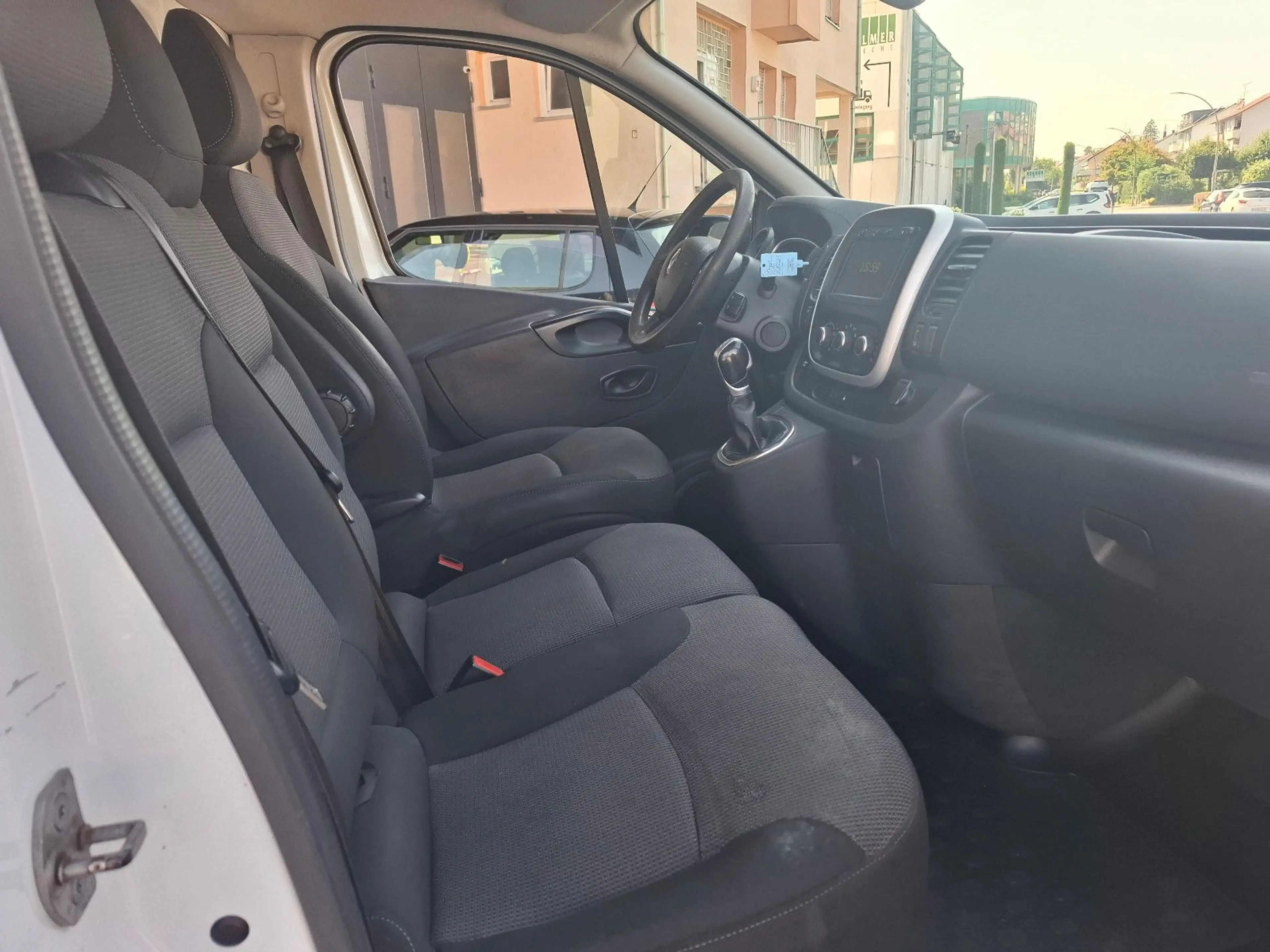 Renault Trafic Kasten L2H1 3,0t*Klima*Kamera*Navi-TV* — photo 11