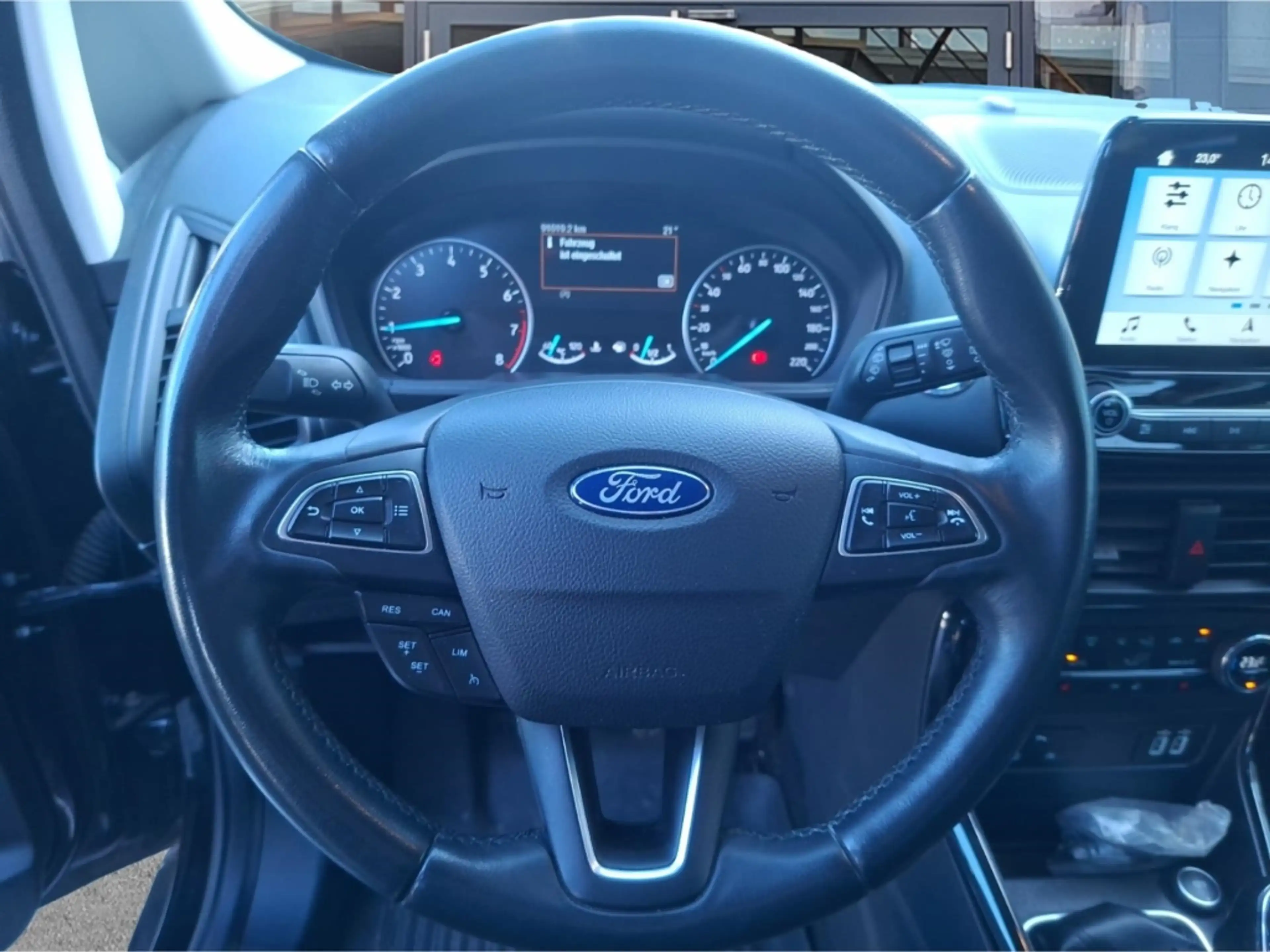 Ford EcoSport Titanium 1.0 °Kamera°SHZ°Navi°BF°AAC° — photo 12