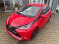Toyota Aygo x-play Червоний - thumbnail 3