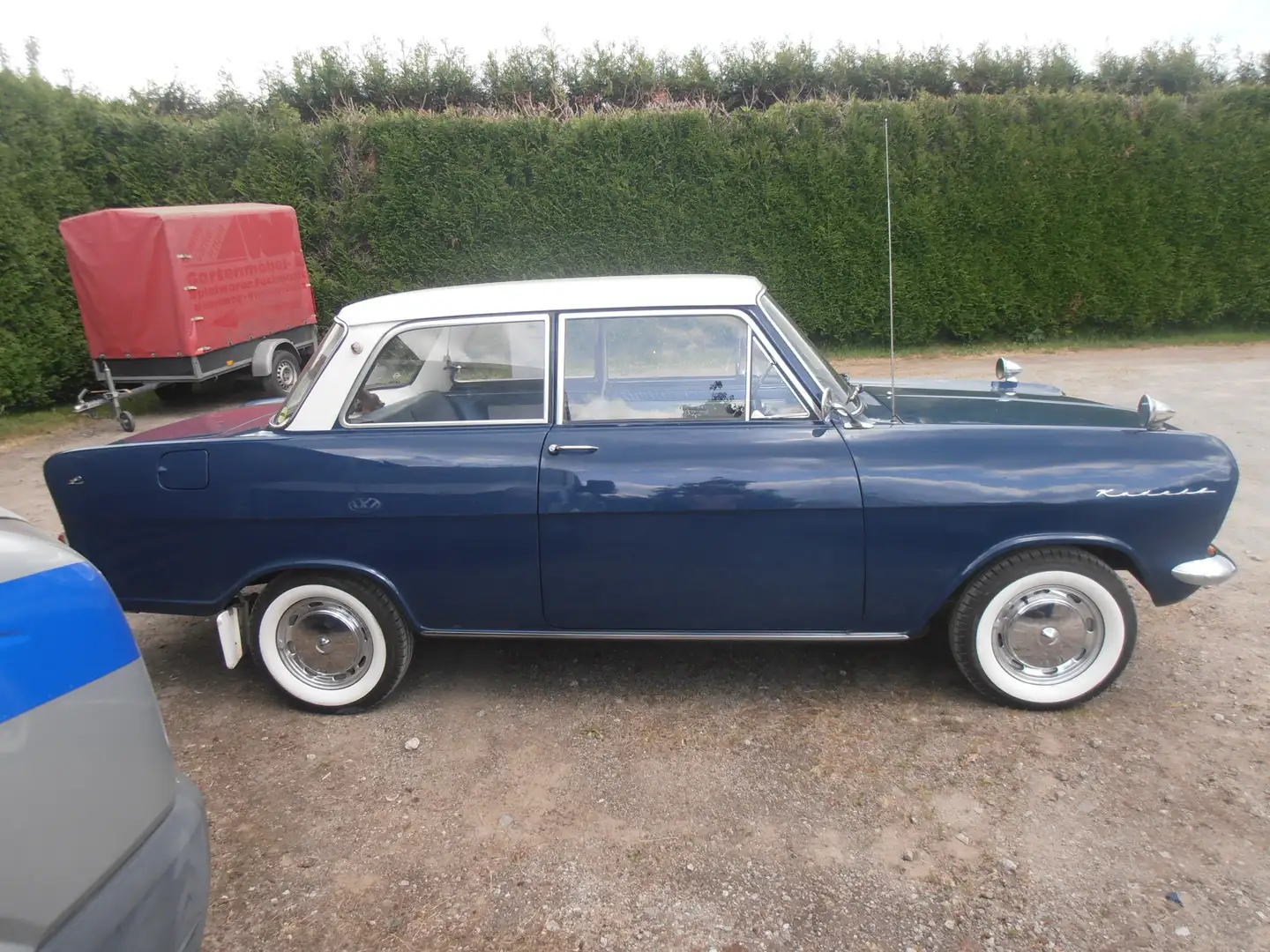 Opel Kadett Kadett A Luxus Modrá - 1