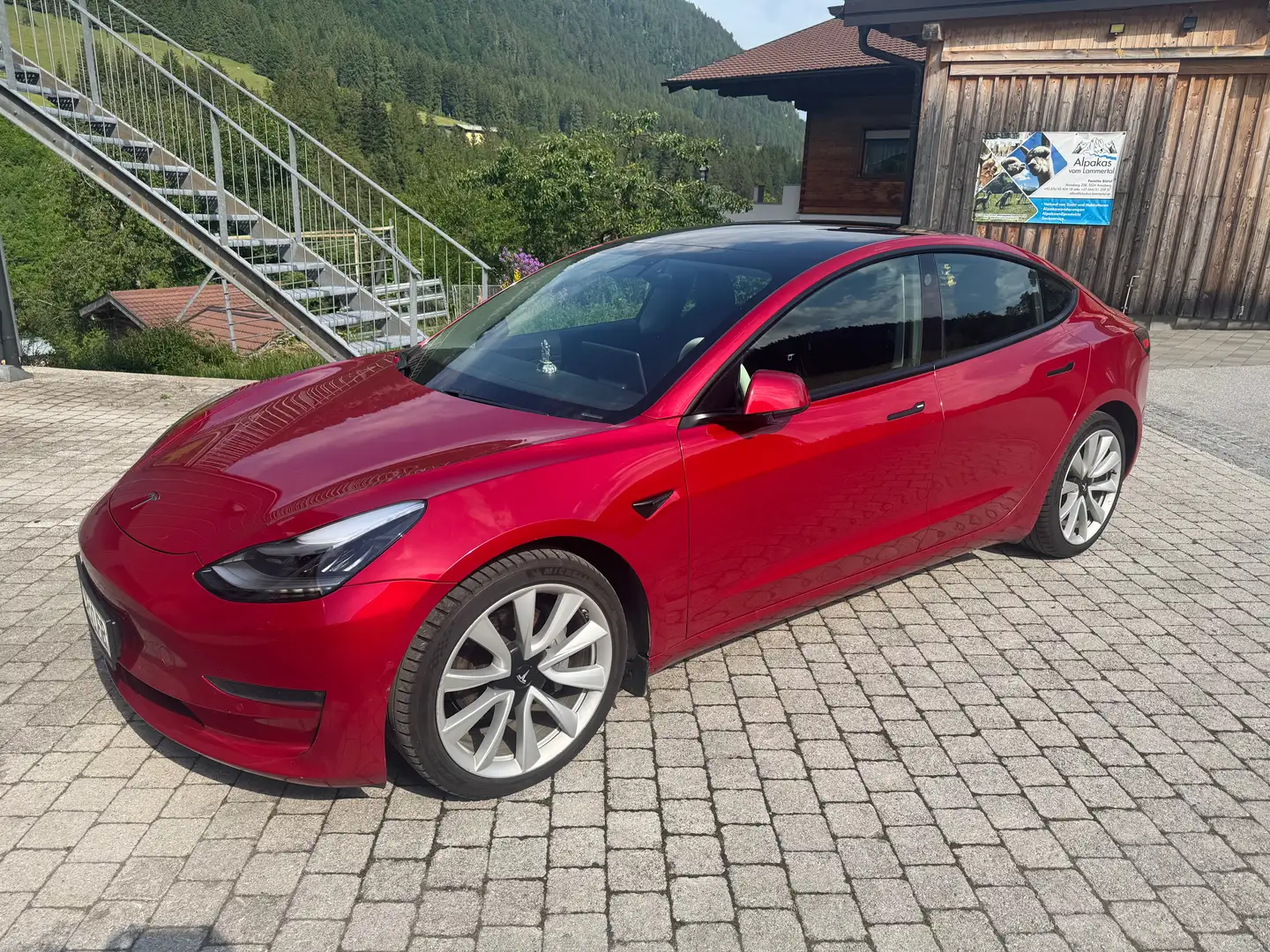 Tesla Model 3 Model 3 Long Range 75kWh Rot - 1