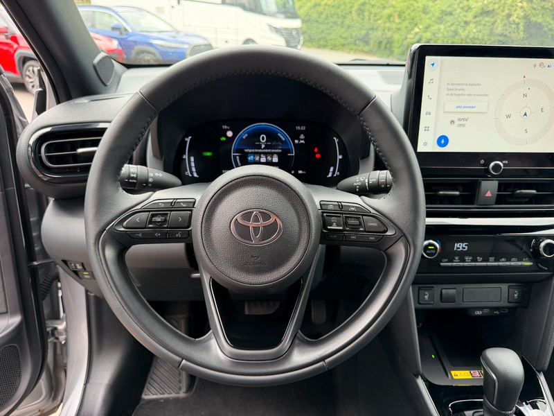 Toyota Yaris Cross 1.5 Hybrid Style Safety 130PS *2026* — photo 12