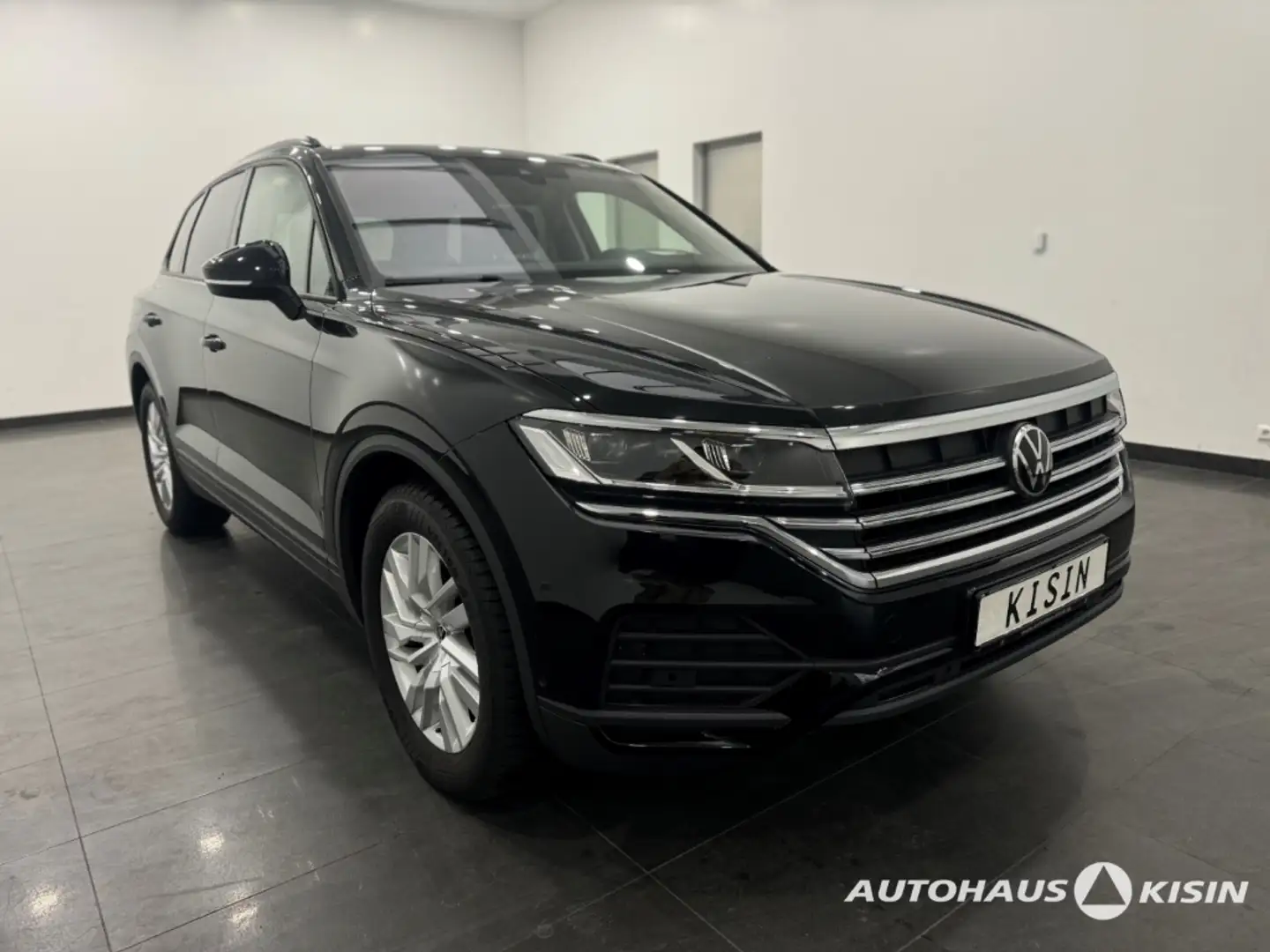 Volkswagen Touareg 3.0 TDI 4Motion /AHK /Luftf. /StHzG /CAM Schwarz - 2