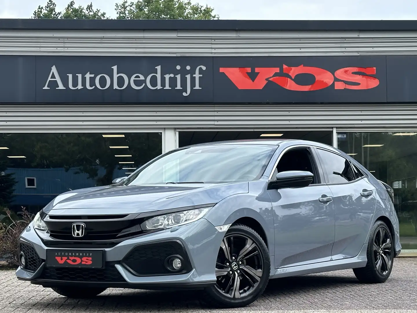 Honda Civic 1.0 i-VTEC Elegance | ACC | Trekhaak | Navi | BTW Grijs - 1