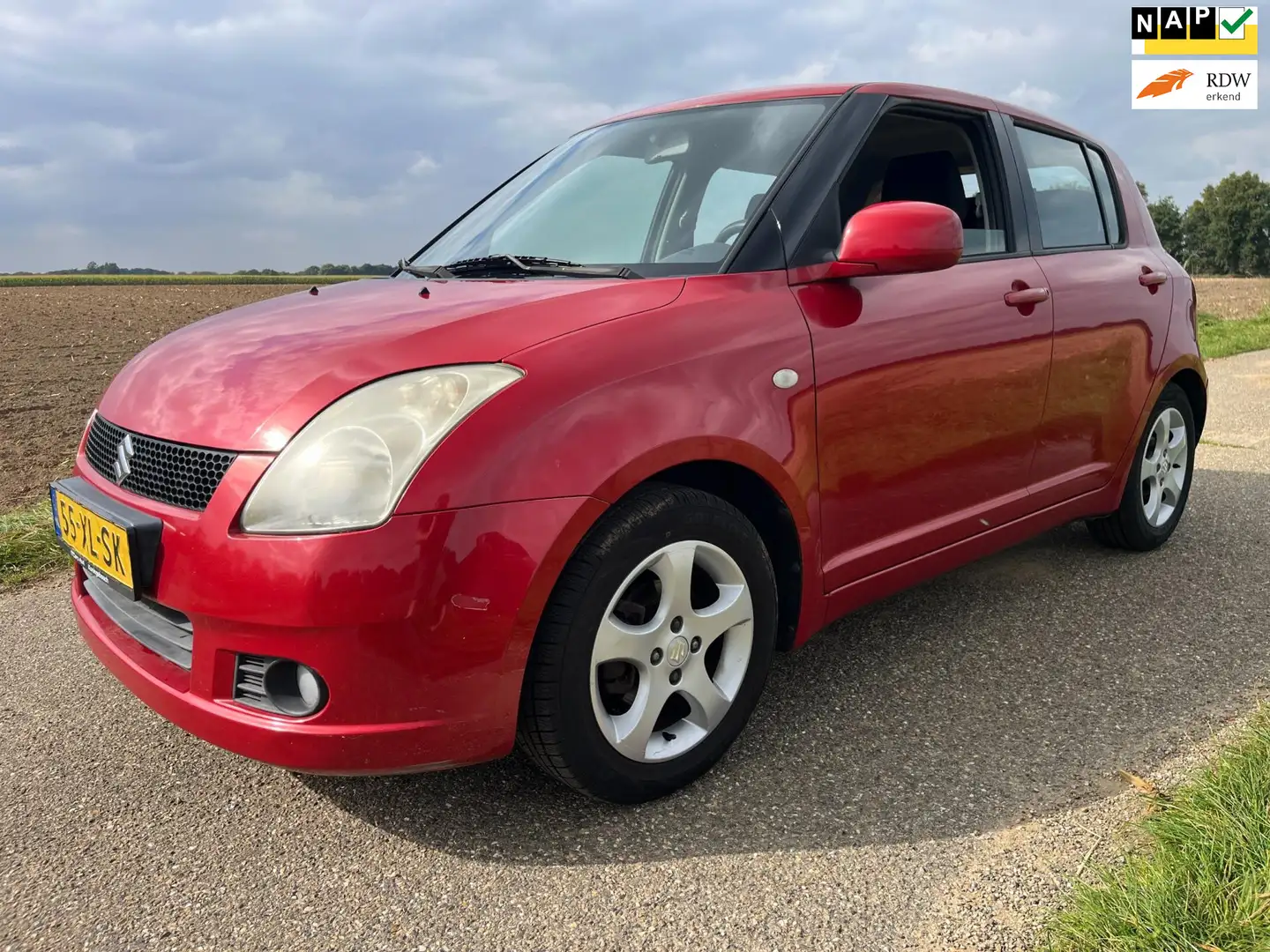 Suzuki Swift 1.3 Shogun |schaafdeuk rechts!| Rood - 1