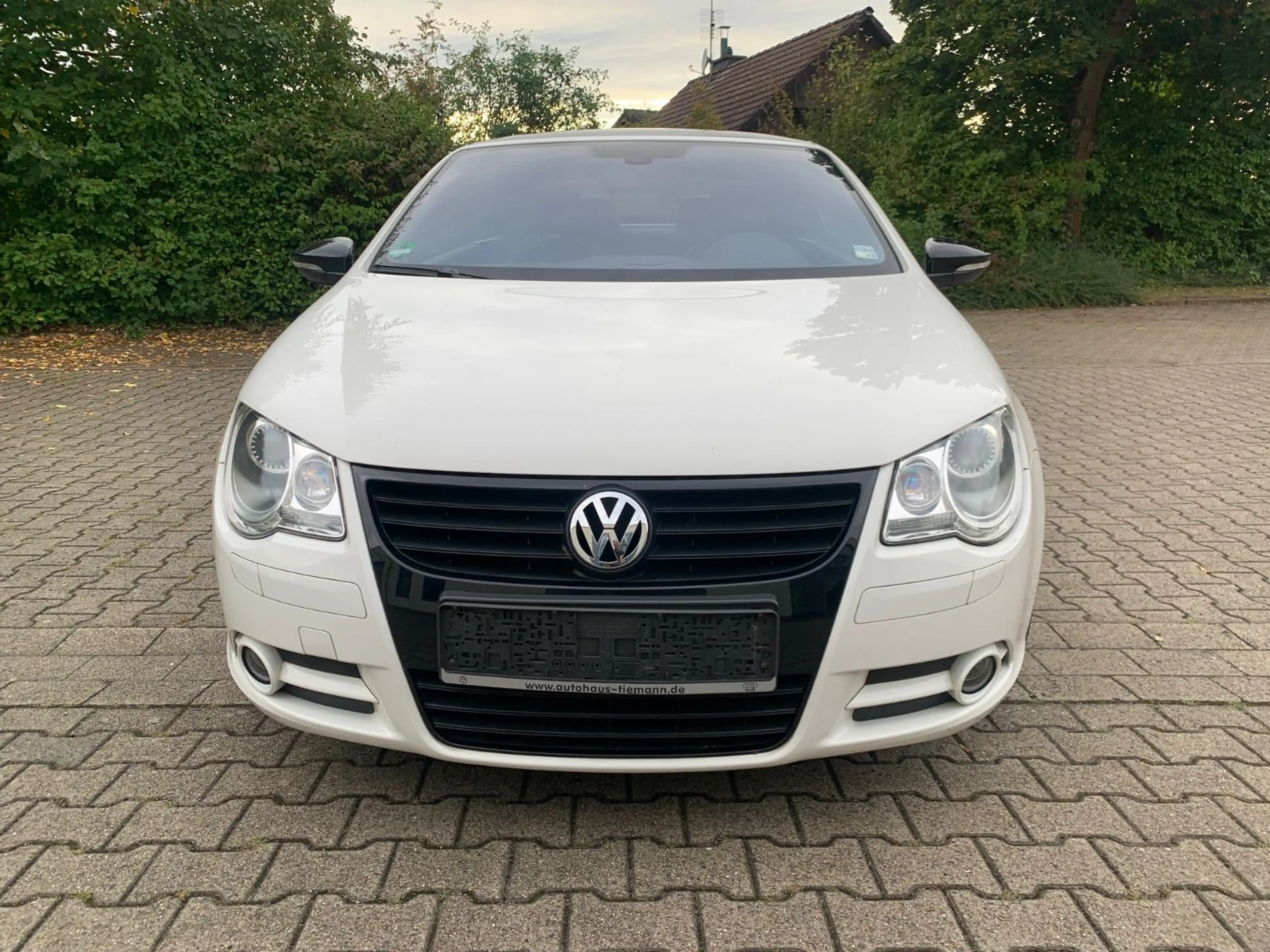 Volkswagen Eos 2.0 TDI White Night Voll 1 Hand Rentner — photo 6