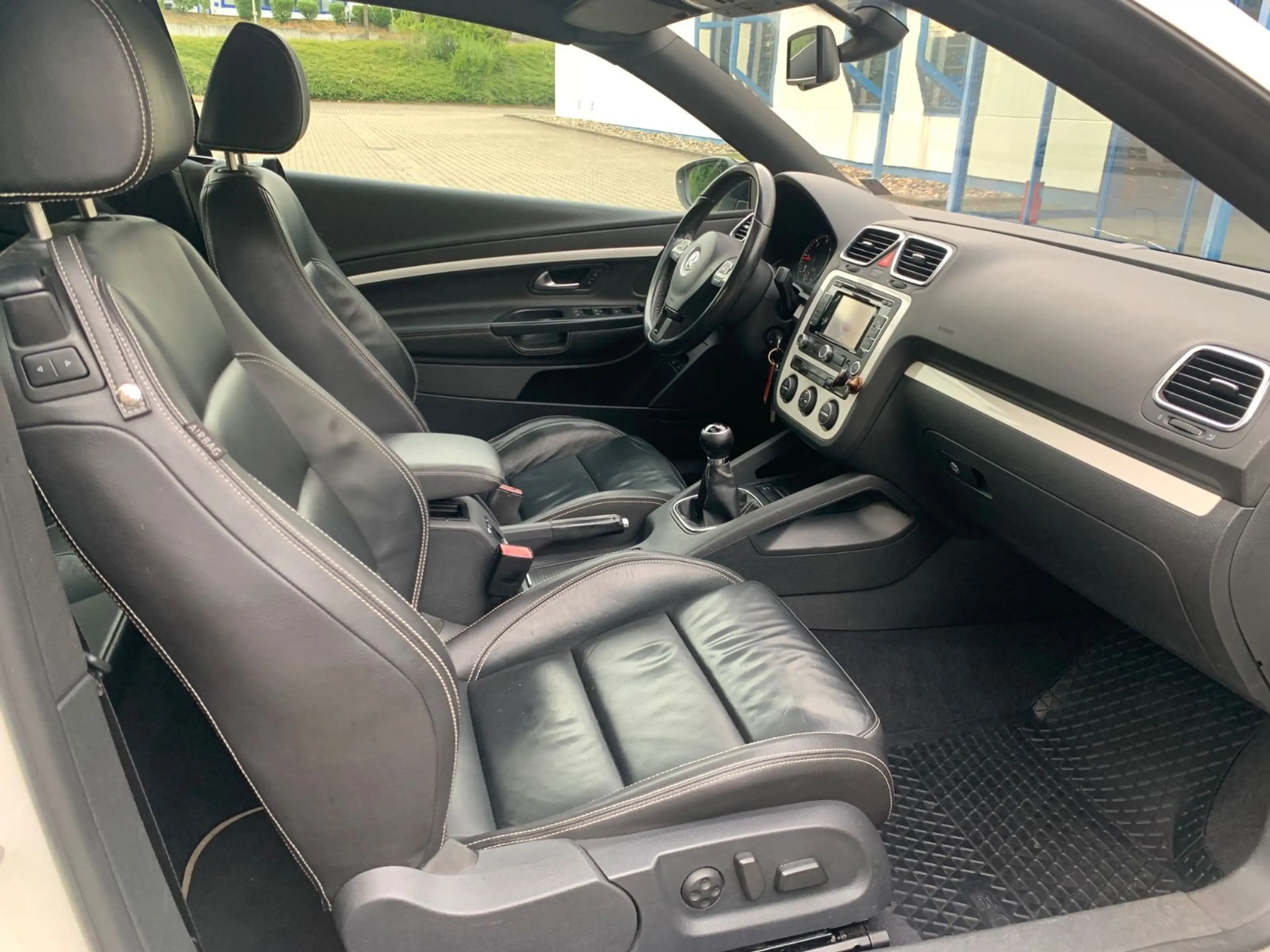 Volkswagen Eos 2.0 TDI White Night Voll 1 Hand Rentner — photo 14