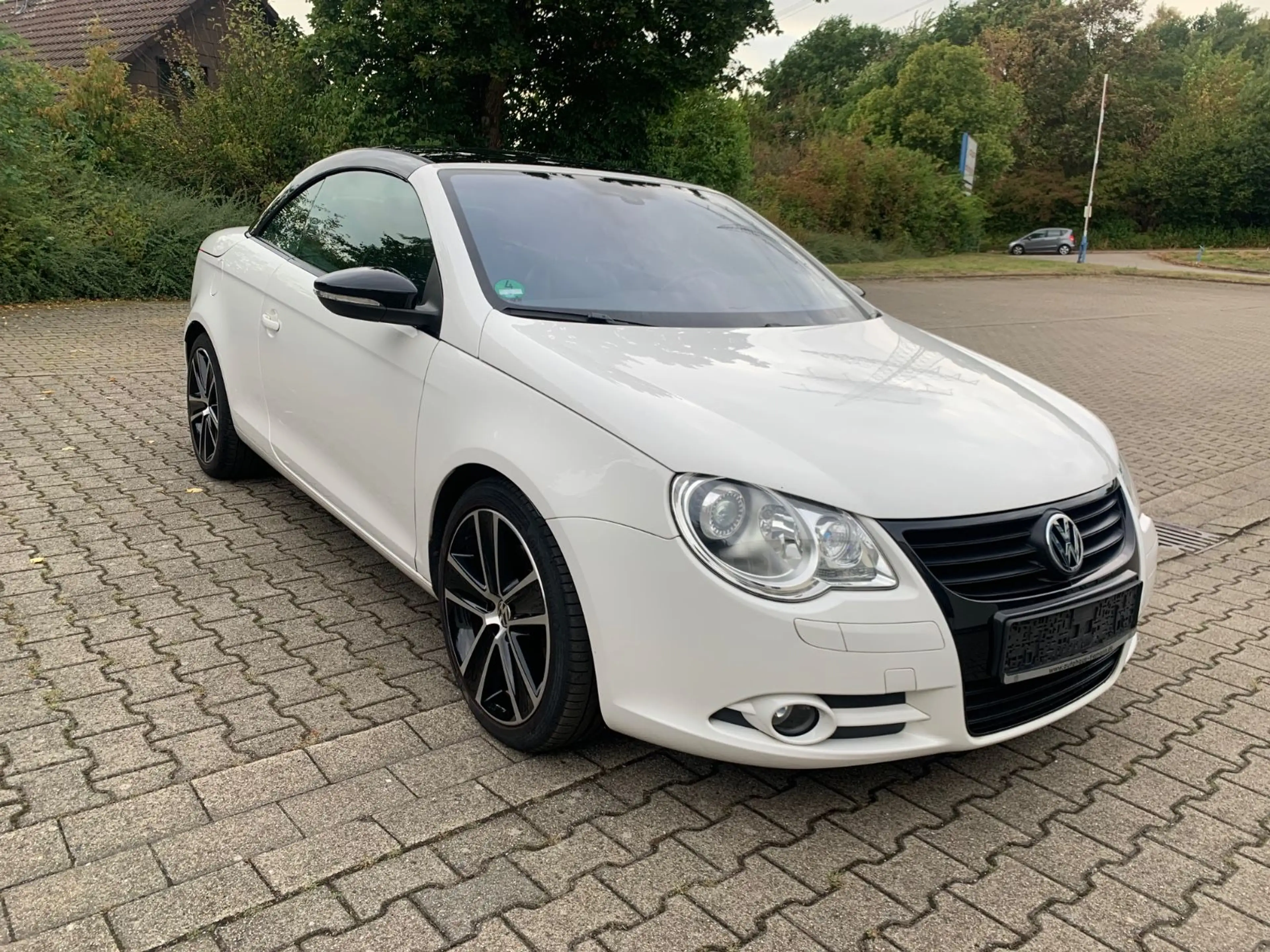 Volkswagen Eos 2.0 TDI White Night Voll 1 Hand Rentner — photo 7