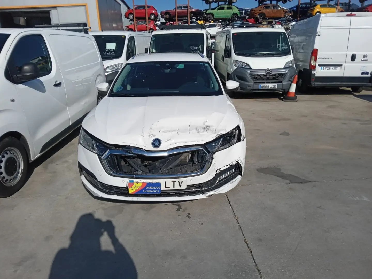 Skoda Octavia 2.0TDI Style DSG 110kW Wit - 1