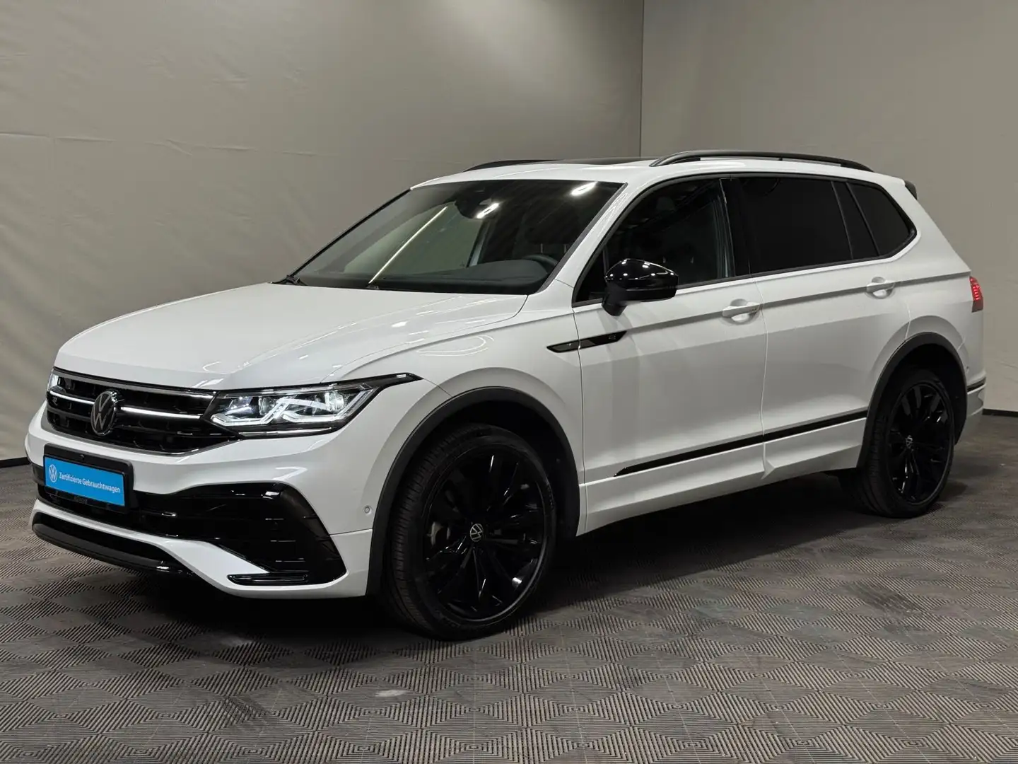 Volkswagen Tiguan Allspace R-Line 2.0 TDI DSG 4M 7-SITZER Weiß - 2