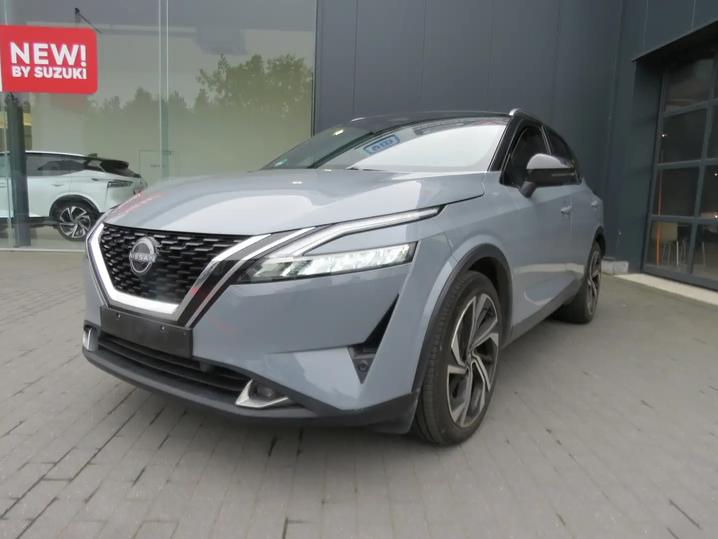 Nissan Qashqai 1.3 DIG-T MHEV Tekna Plus Xtronic Gris - 1