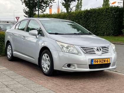 Toyota Avensis 1.6 VVTi Comfort | Carplay