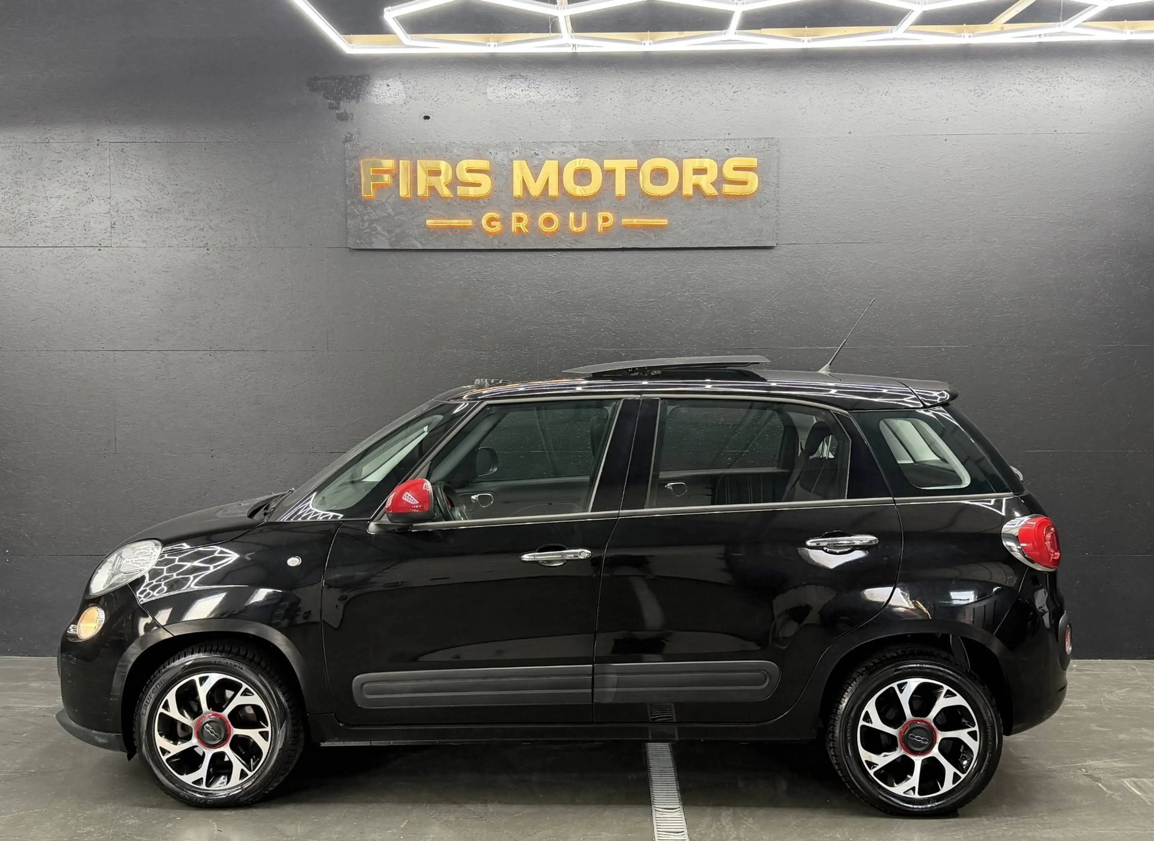 Fiat 500L 1.4i EDITION * EURO 6B * TOIT PANORAMIQUE * CLIMATISATION * GARANTIE 1 AN !! — photo 3