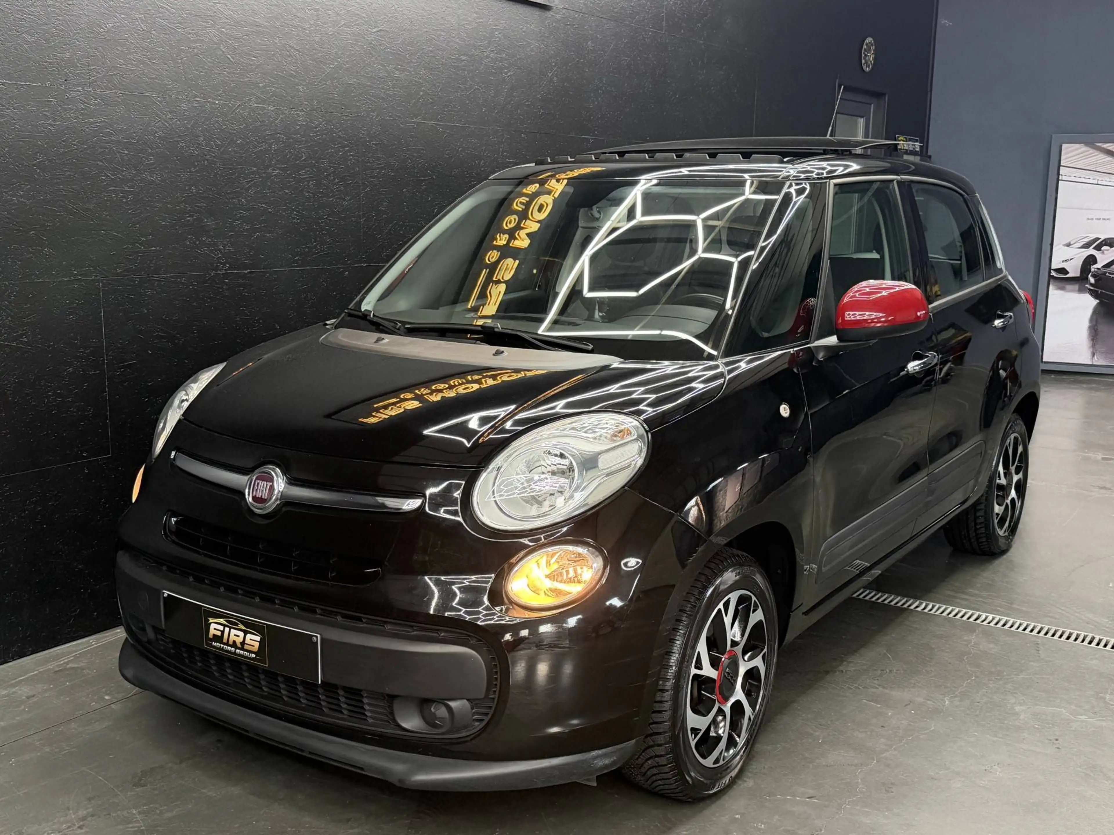 Fiat 500L 1.4i EDITION * EURO 6B * TOIT PANORAMIQUE * CLIMATISATION * GARANTIE 1 AN !! — photo 4