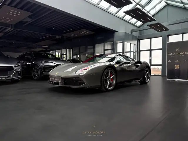 Ferrari Other V8 LIFT LED KAMERA PDC VOLL KARBON