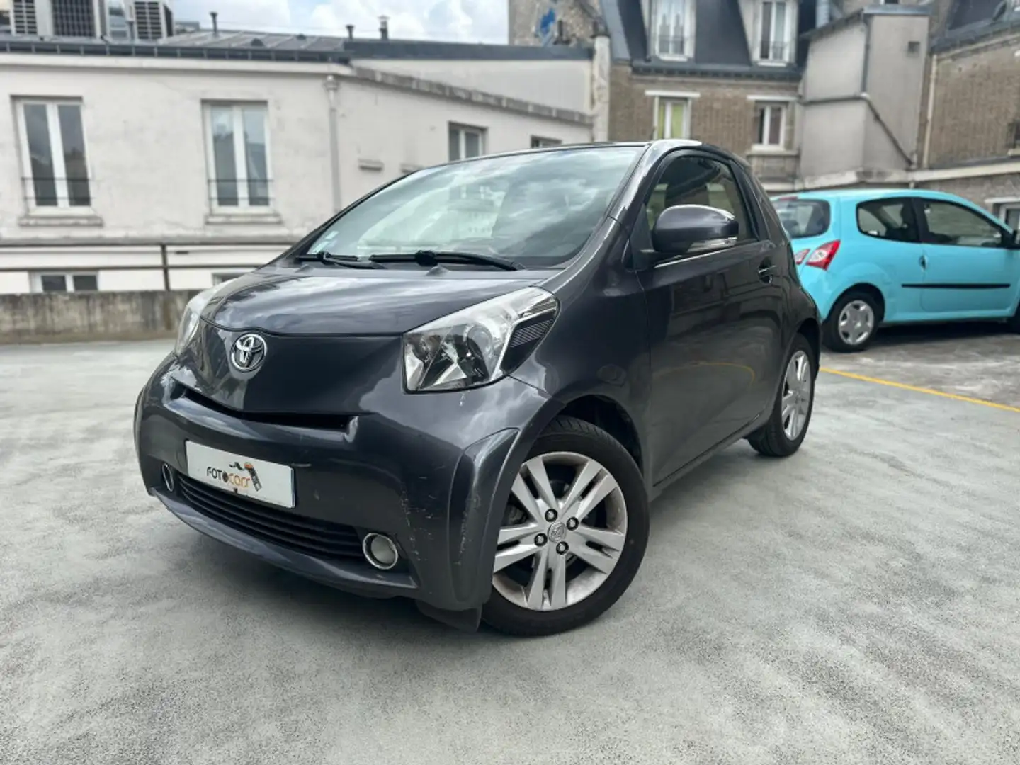 Toyota iQ 100 VVT-I IQ S EDITION MULTIDRIVE Gri - 1