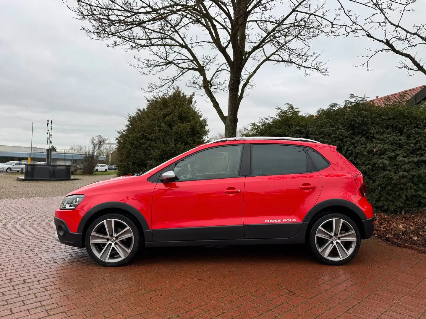 Volkswagen Polo V CrossPolo|TFL|PDC|Shzg|Klima|Temp|AUX! Rot - 2