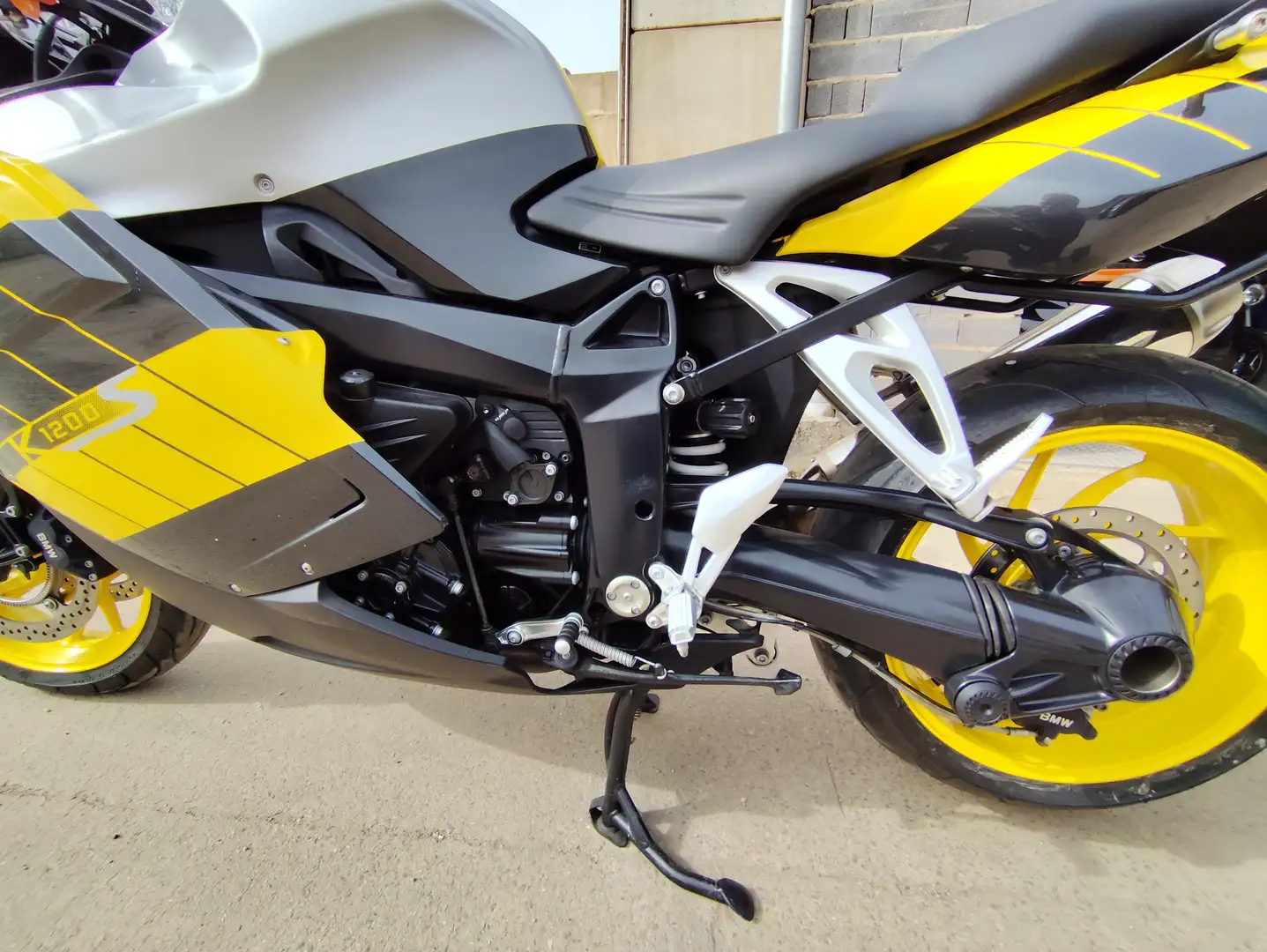 BMW K 1200 S Amarillo - 2