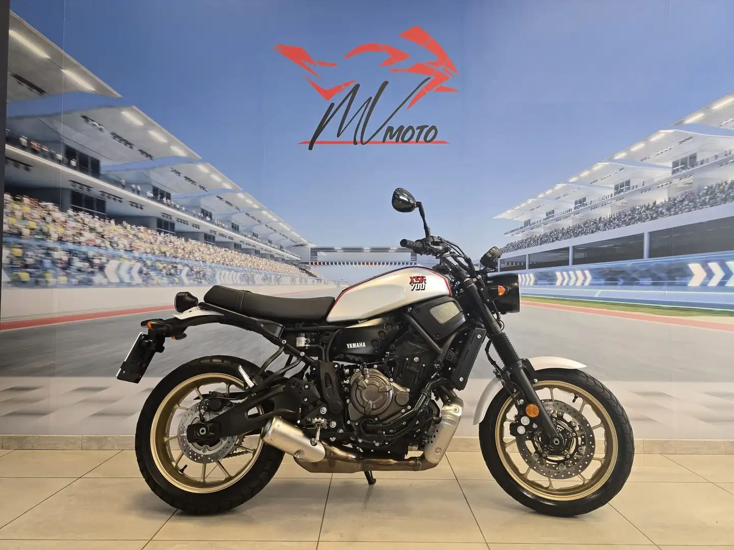 Yamaha XSR 700 "X Tribute" - Km 7400 - 1