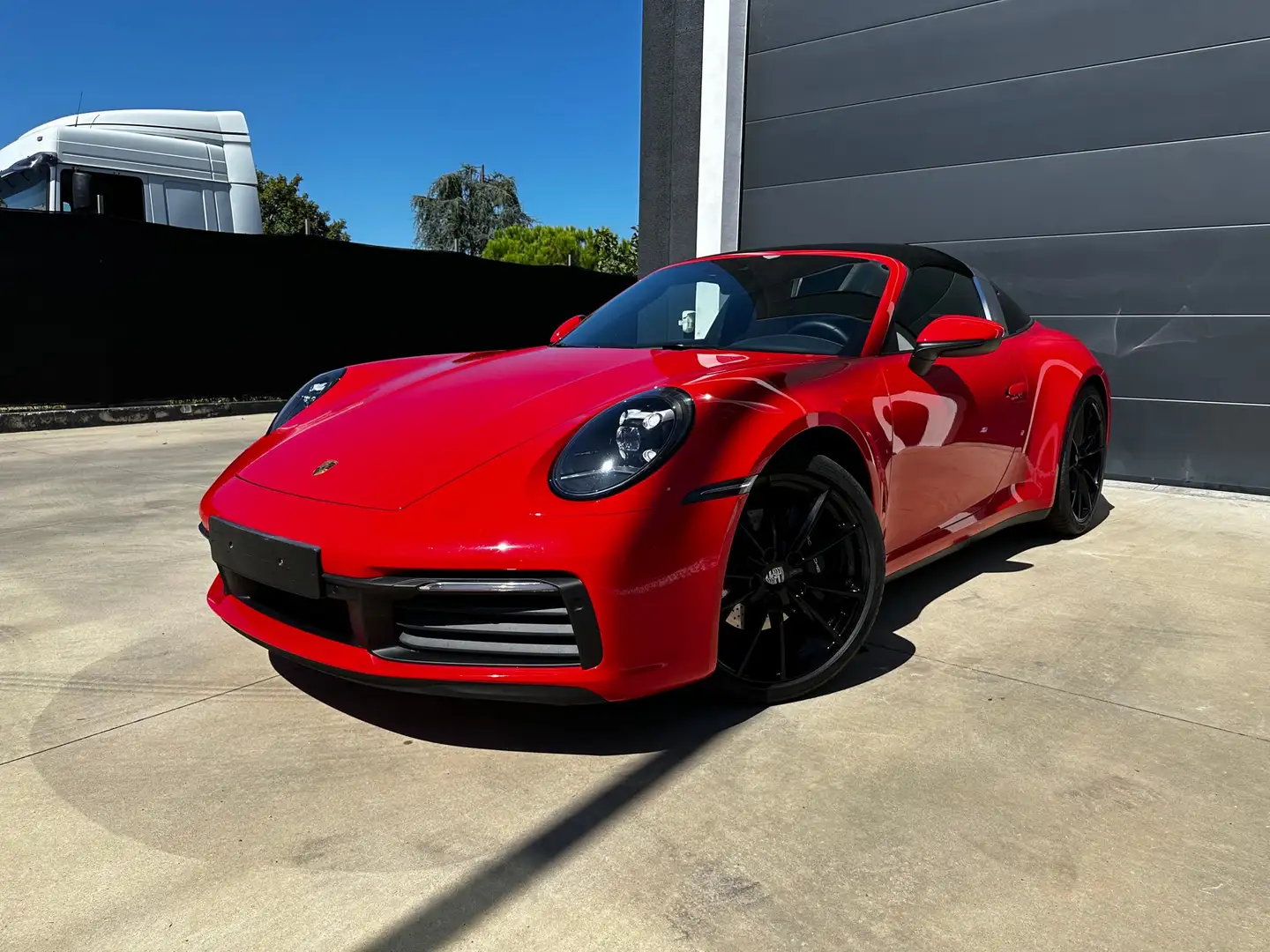 Porsche 911 TARGA 3.0 Carrera 4 auto NAVI*PELLE*PDC+CAM*LED Red - 2