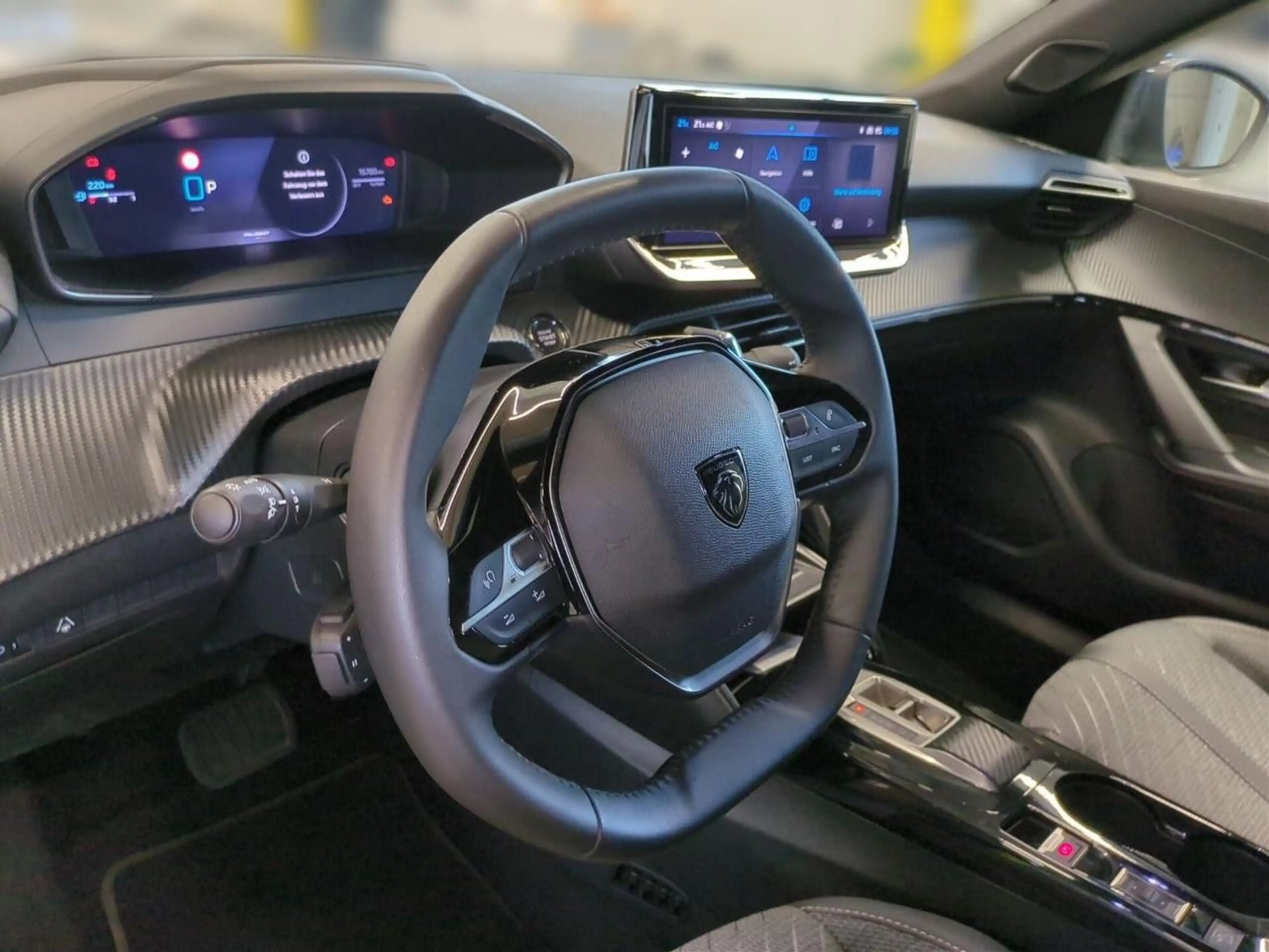 Peugeot 2008 Hybrid 145 Allure *AHK*PDC*DACHRELING* — photo 12