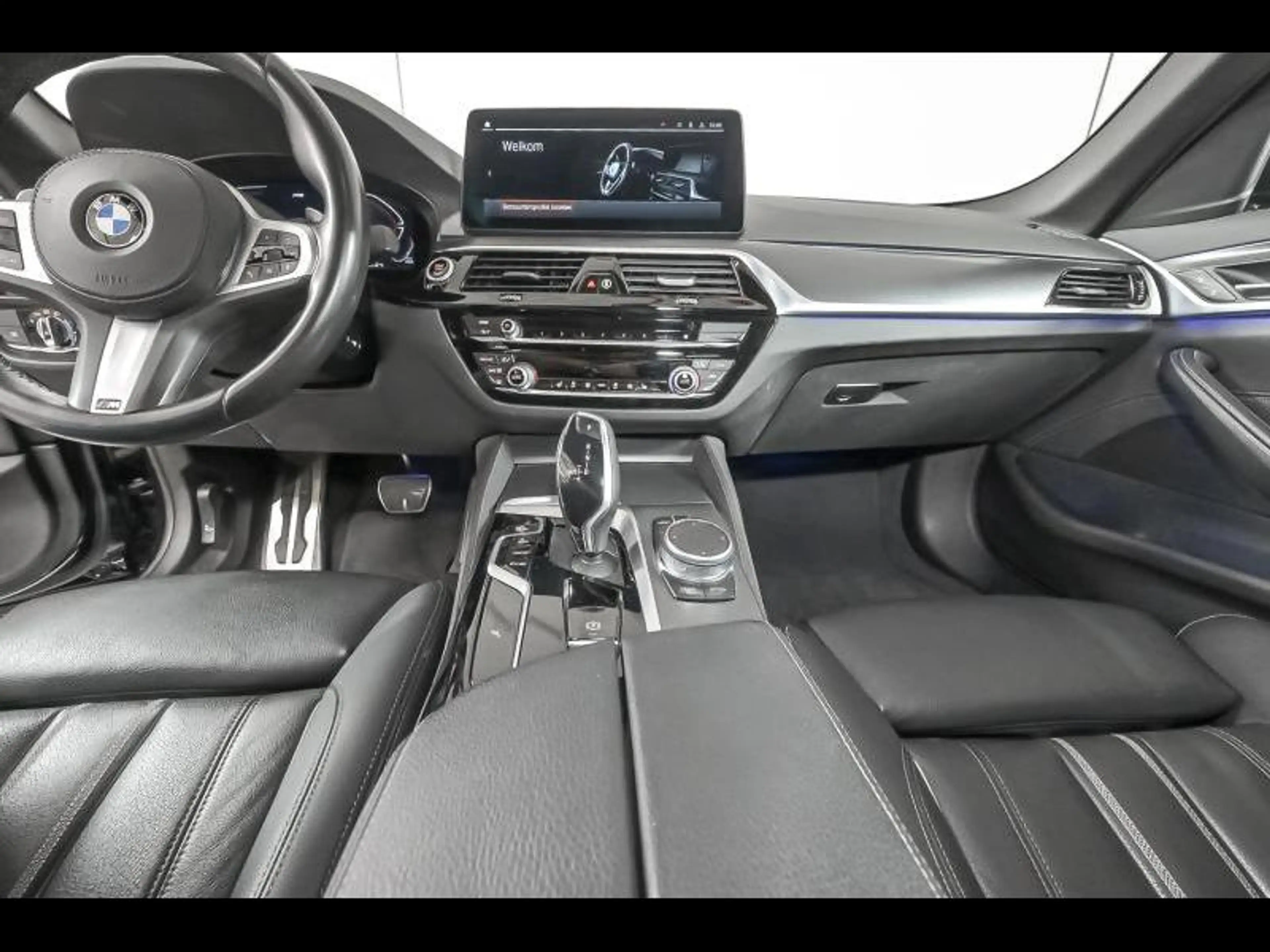 BMW 518 518d — photo 7