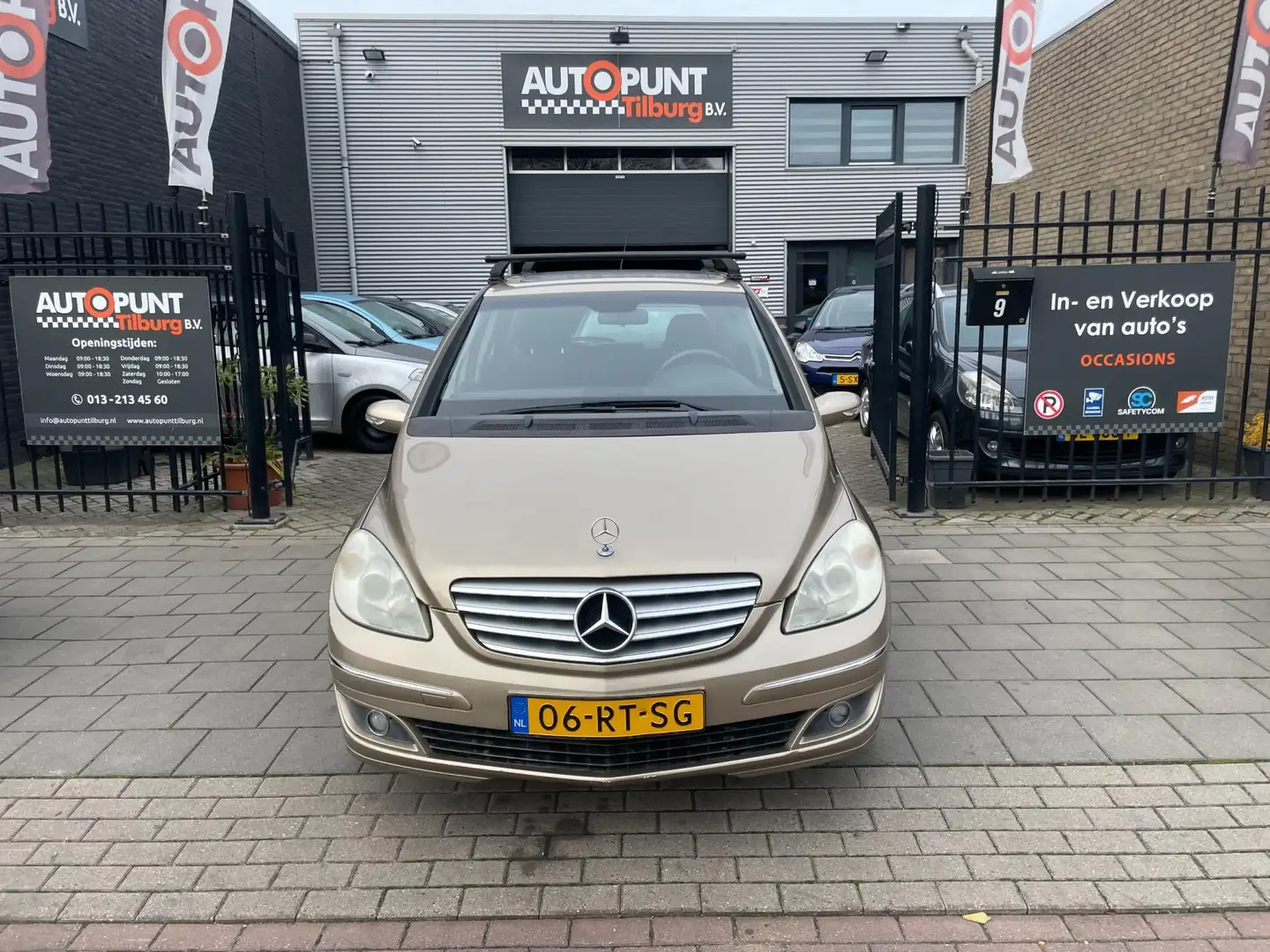 Mercedes-Benz B 200 Trekhaak Panoramadak NAP APK Beige - 2