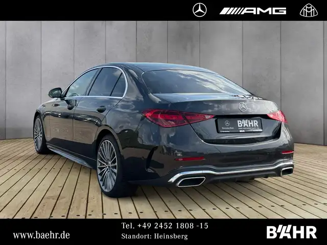 Mercedes-Benz C-Class view 3