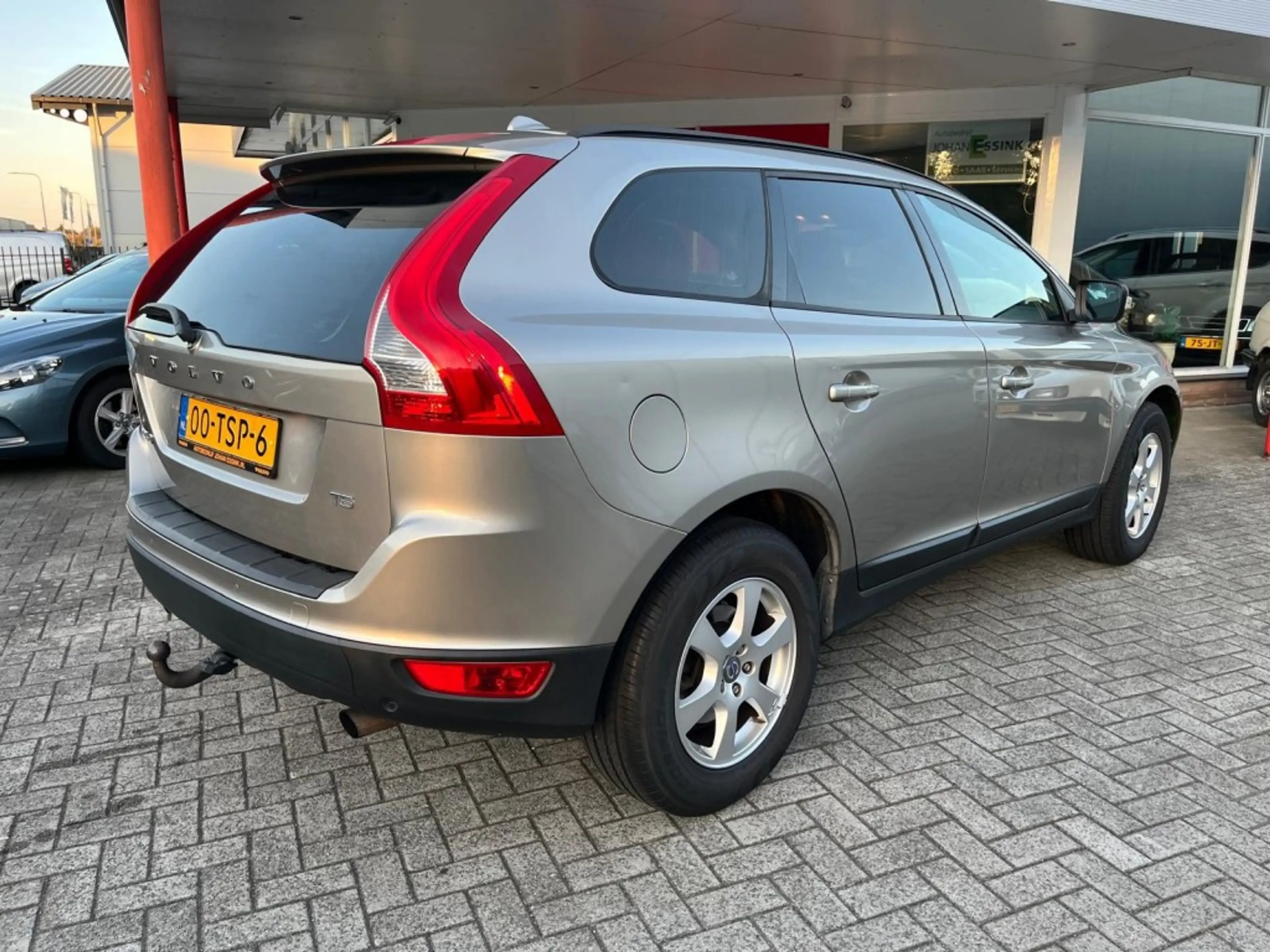Volvo XC60 2.0T T5 Aut. 240PK Momentum Trekhaak/Bluethooth/St — photo 22