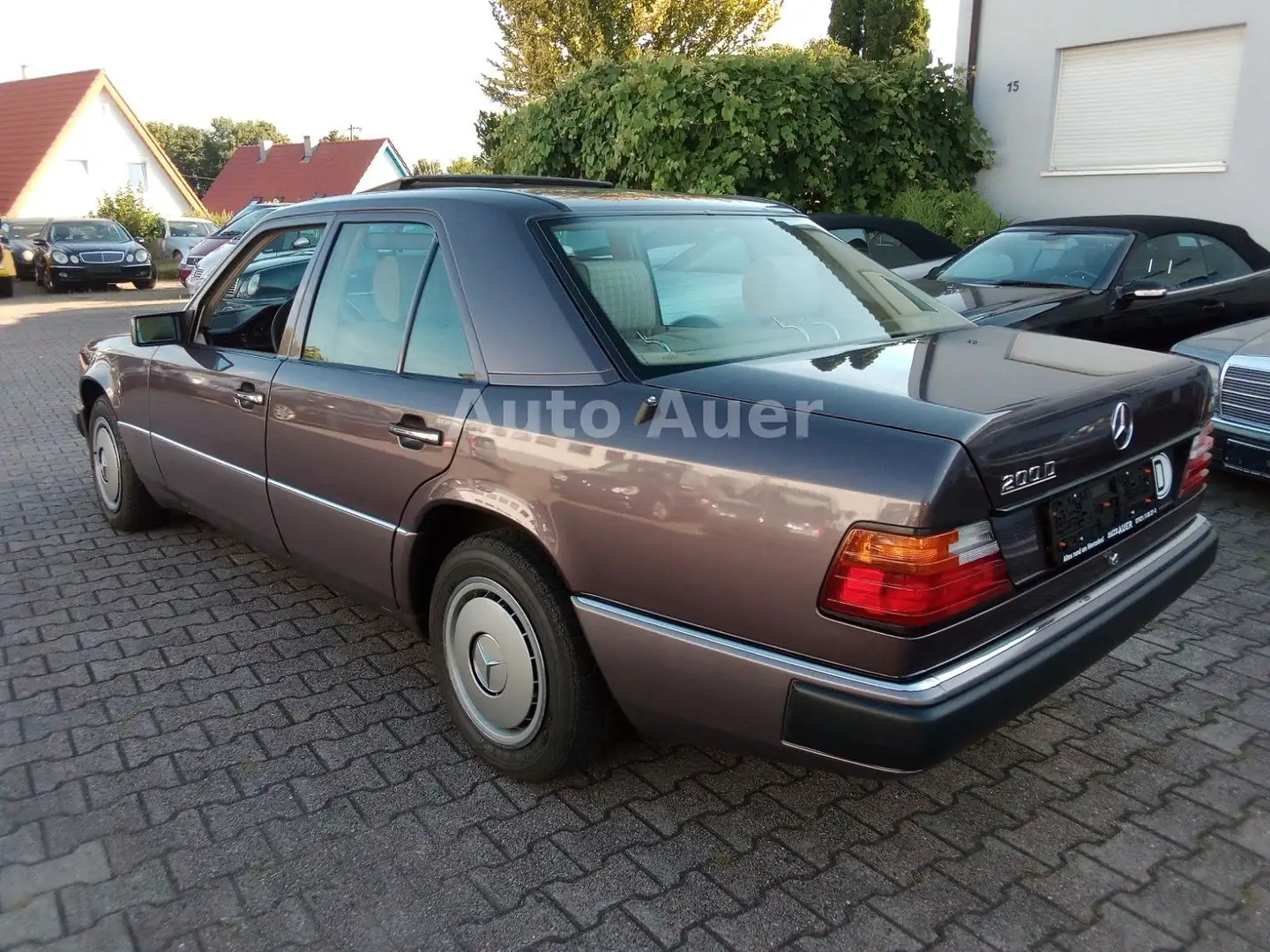 Mercedes-Benz 200 D W124 orginal 43000 KM 1 hand Gri - 2