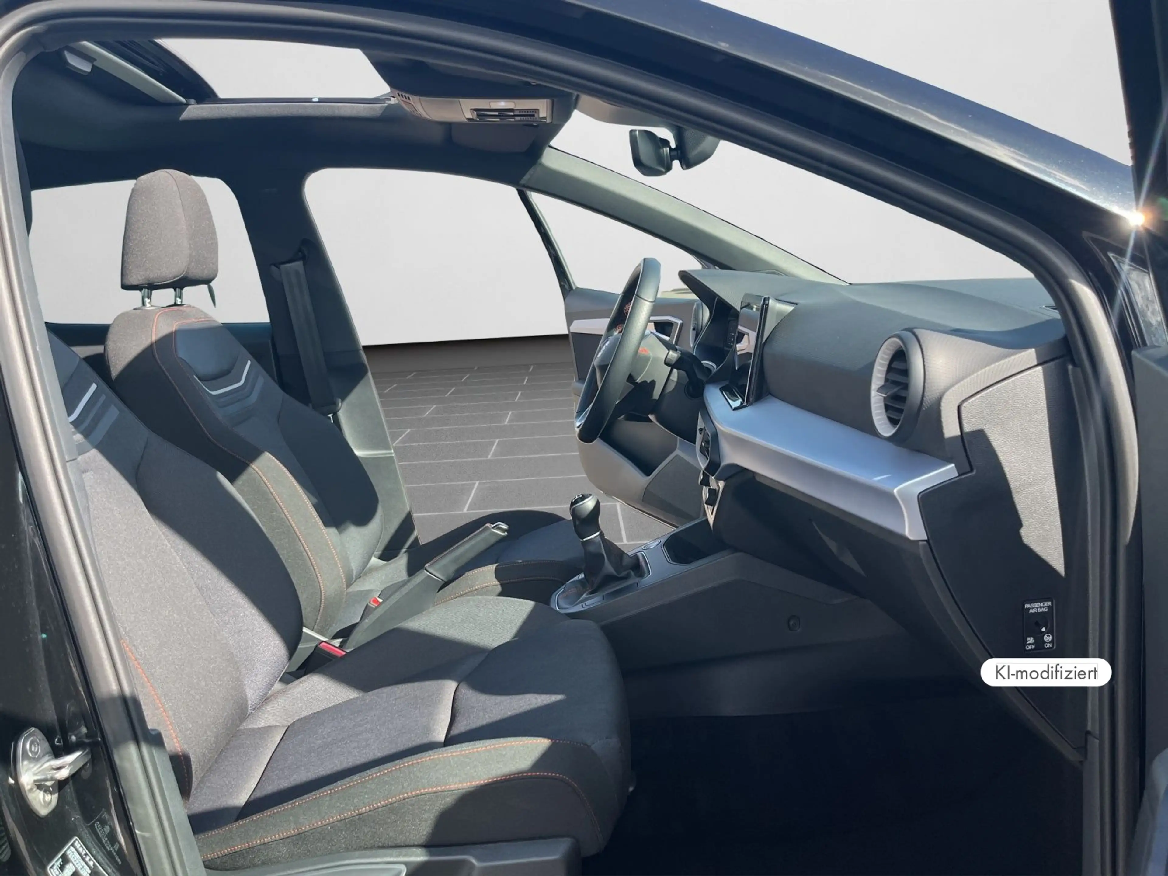 SEAT Ibiza FR 1.0 TSI — photo 4