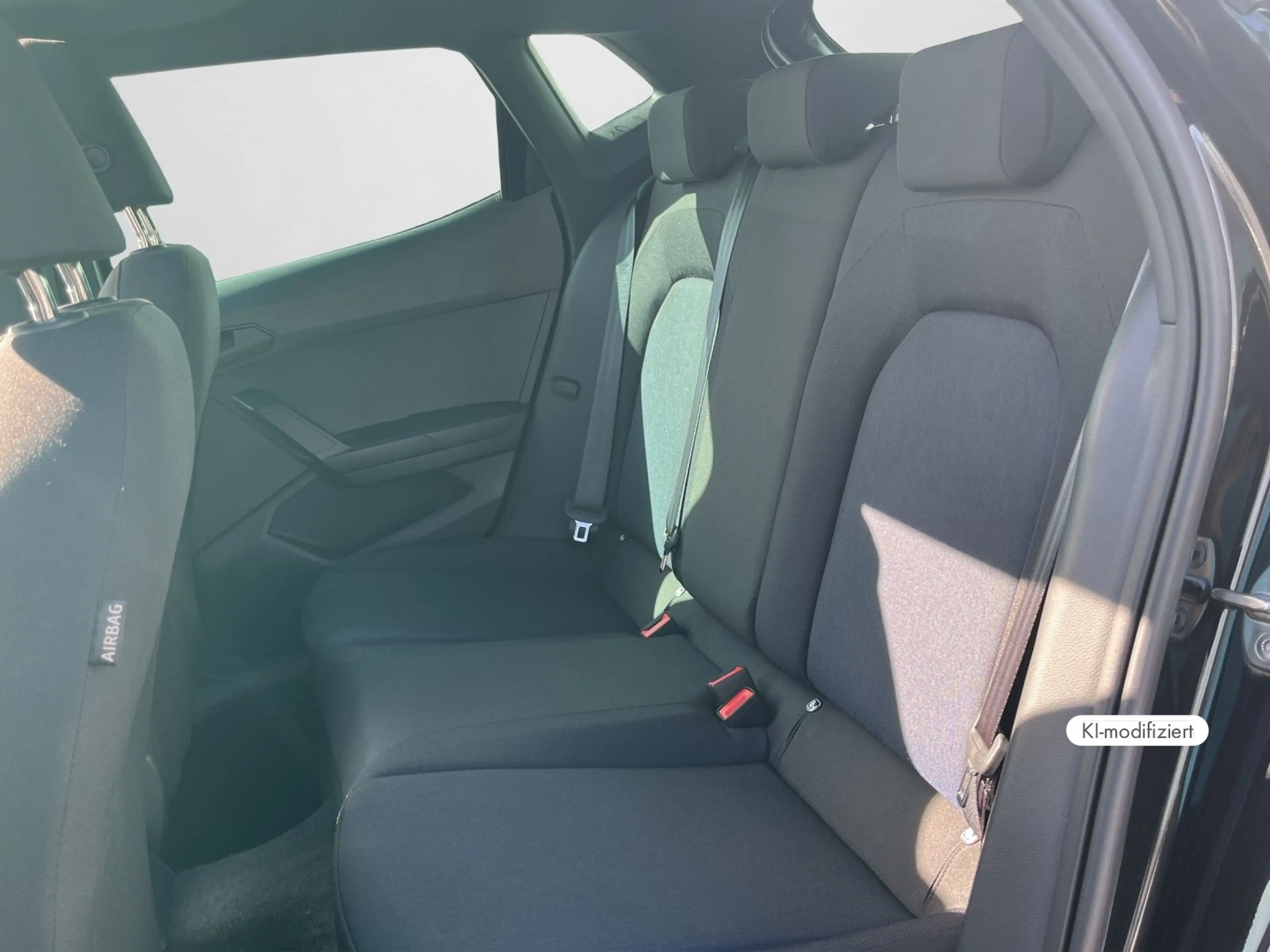 SEAT Ibiza FR 1.0 TSI — photo 14