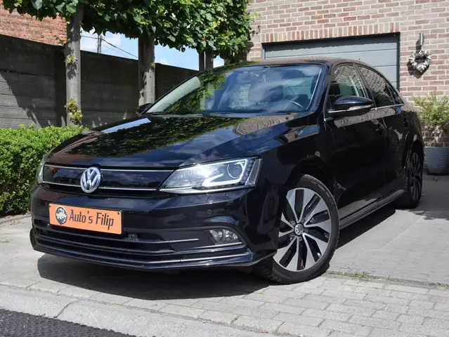 Volkswagen Jetta UNIEKE VOLKSWAGEN JETTA HYBRID MET 89.000KM!!!