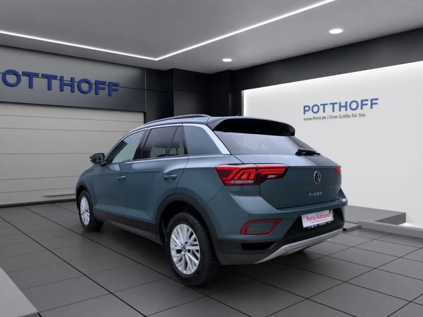 Volkswagen T-Roc 1.0 TSI LIFE NAVI PDC LED SITZHZG Blau - 2