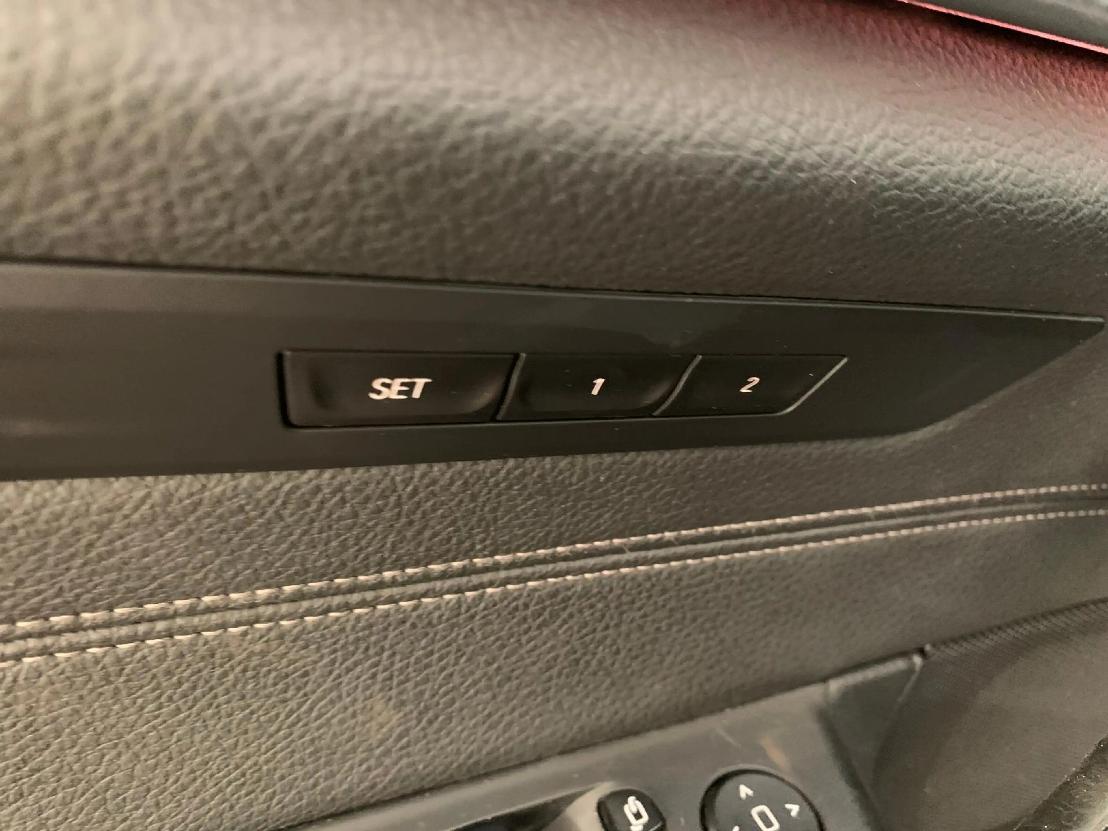 BMW 530 d Luxury Line|LiveCockpProf|ACC|Memory|Kam — photo 12