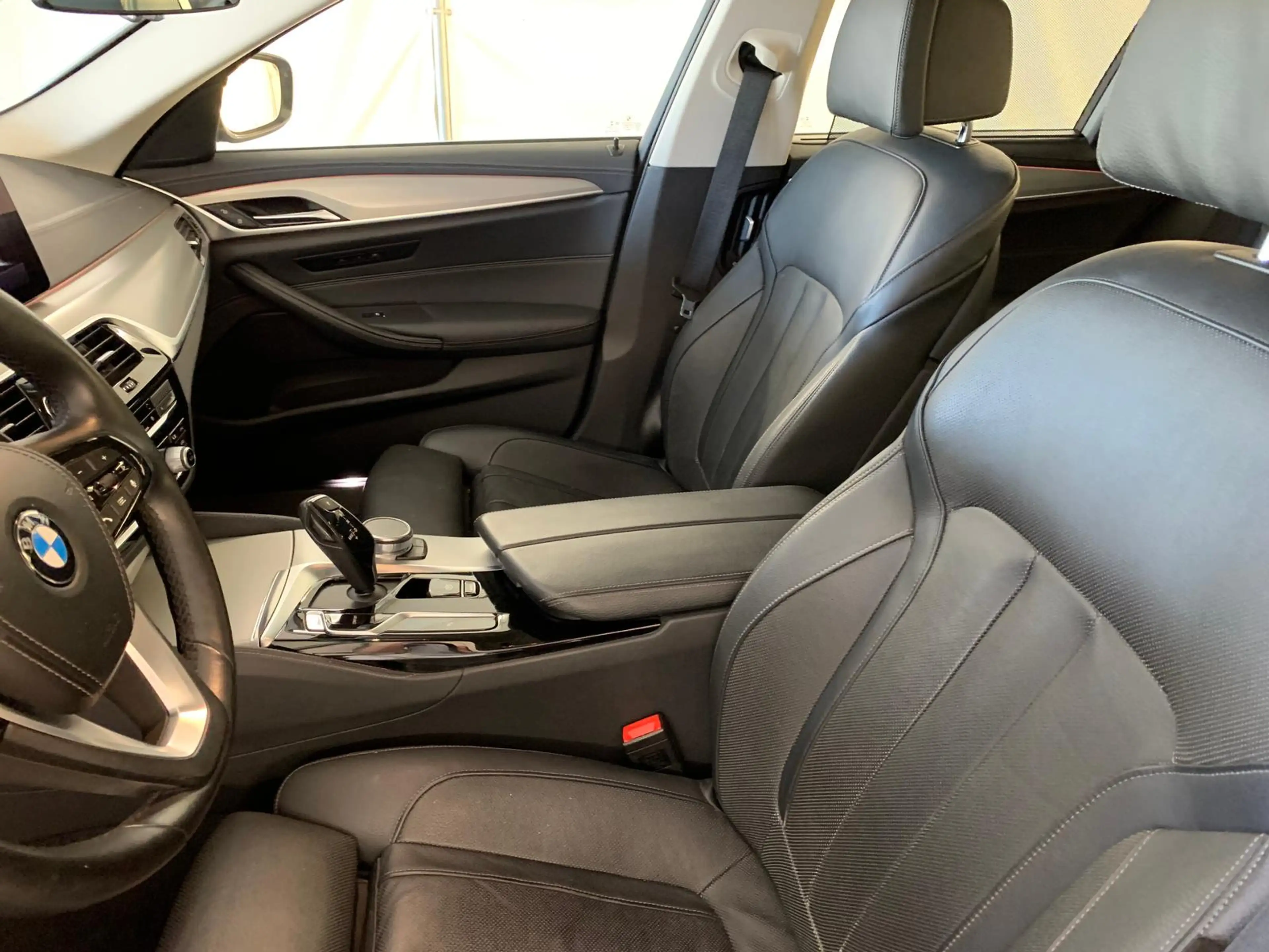 BMW 530 d Luxury Line|LiveCockpProf|ACC|Memory|Kam — photo 11