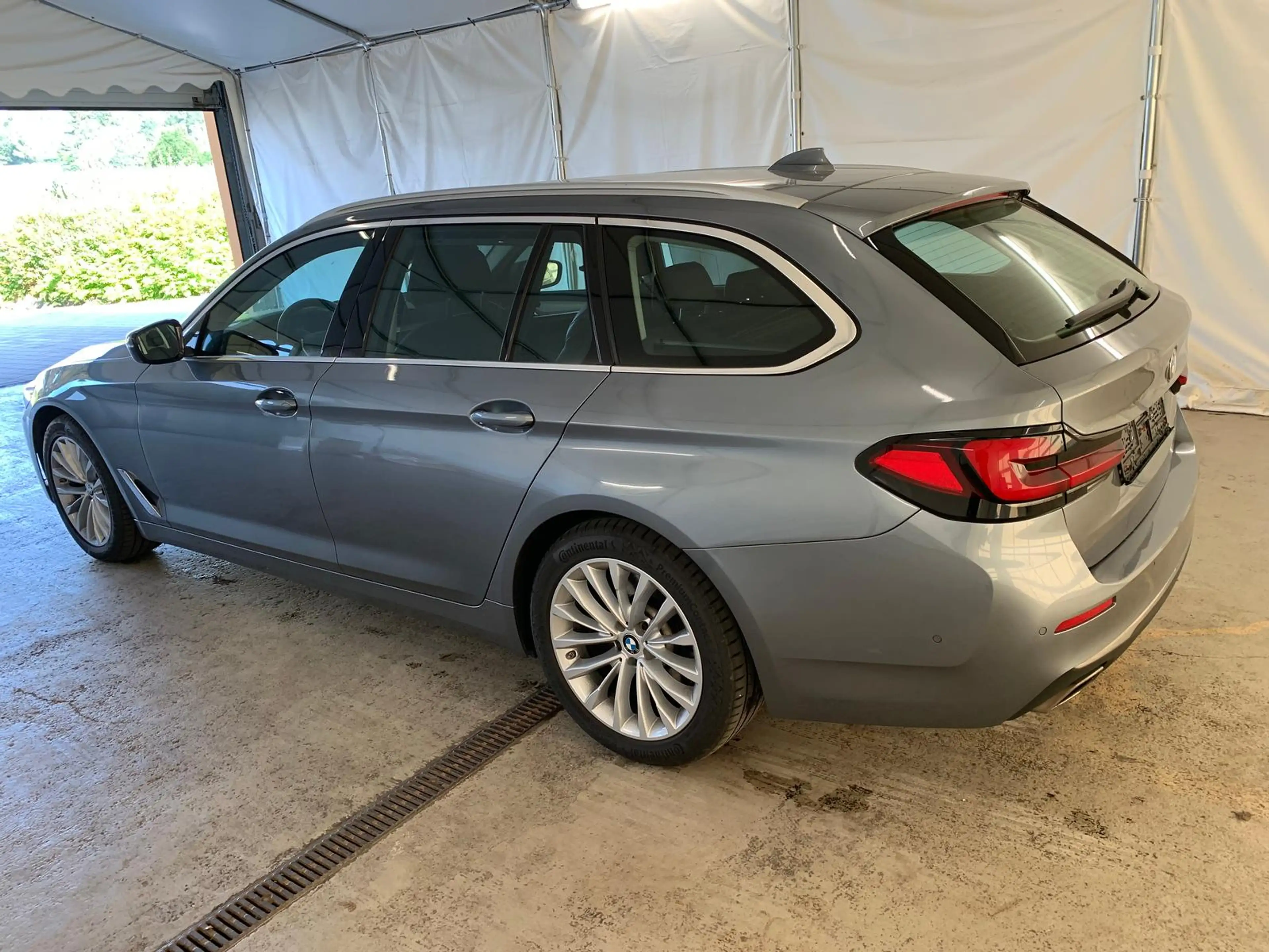 BMW 530 d Luxury Line|LiveCockpProf|ACC|Memory|Kam — photo 7