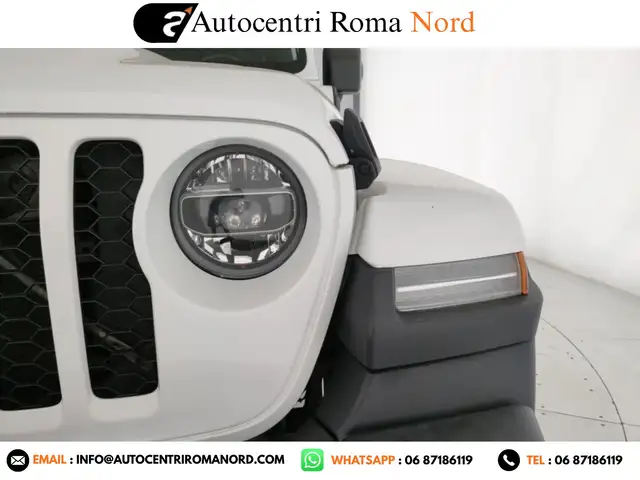 Jeep Wrangler view 10